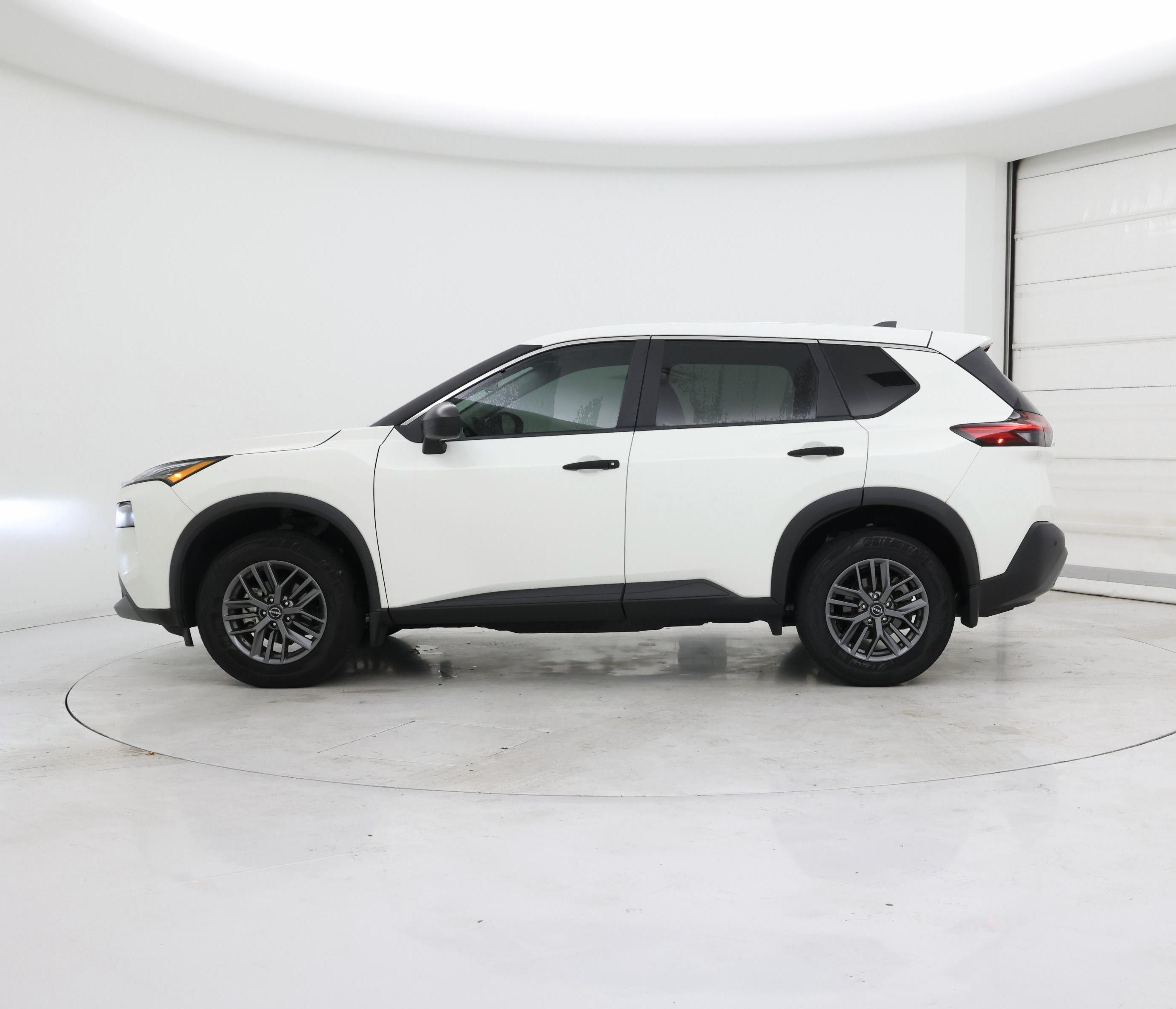 Thumbnail: 2023 Nissan Rogue - 3