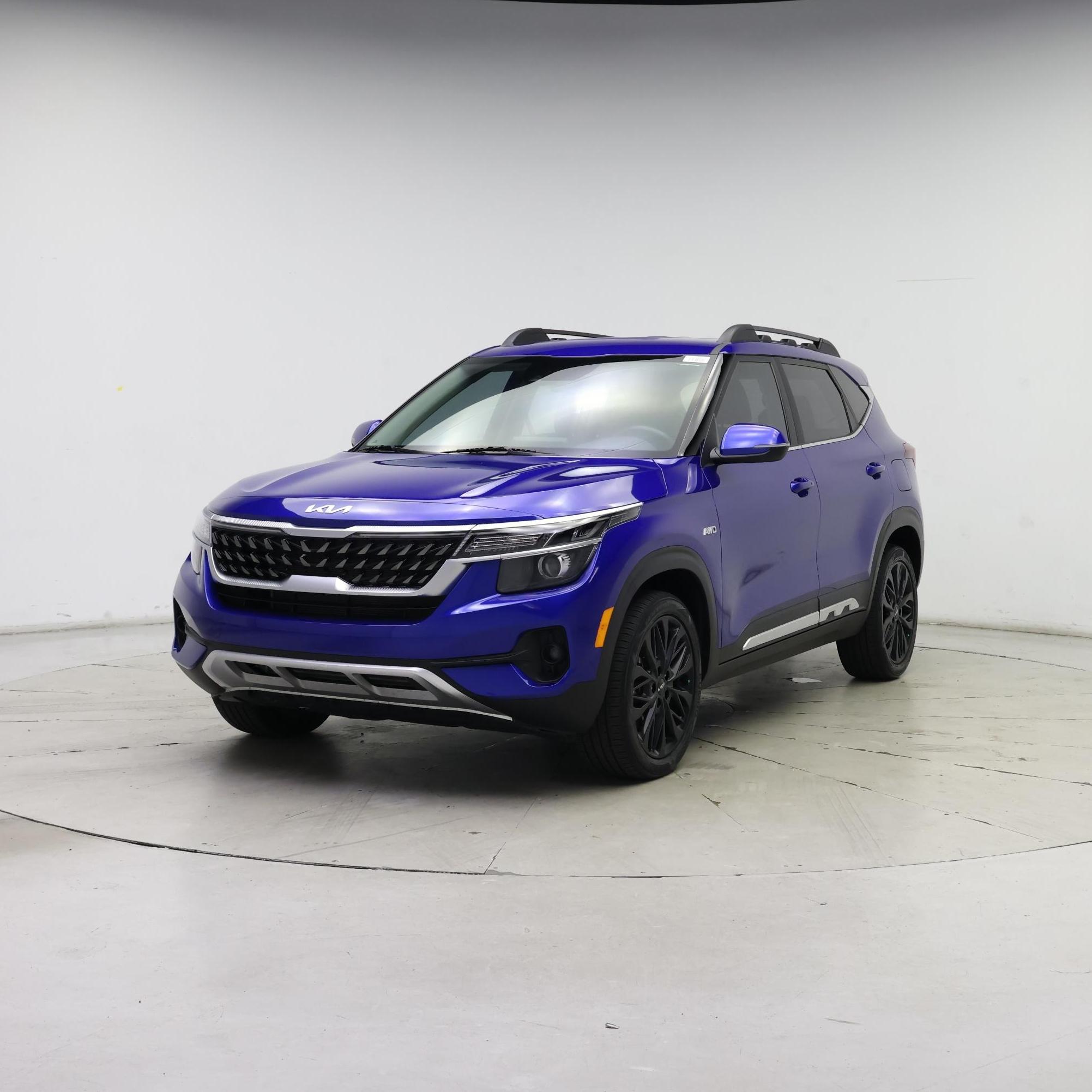 Thumbnail: 2022 Kia Seltos - 4
