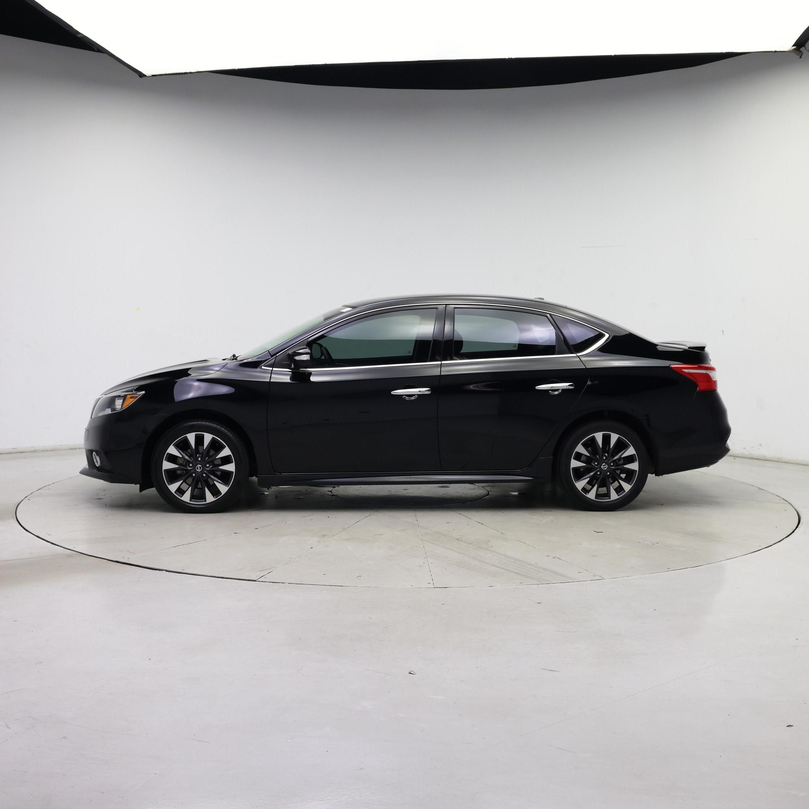 Thumbnail: 2019 Nissan Sentra - 3