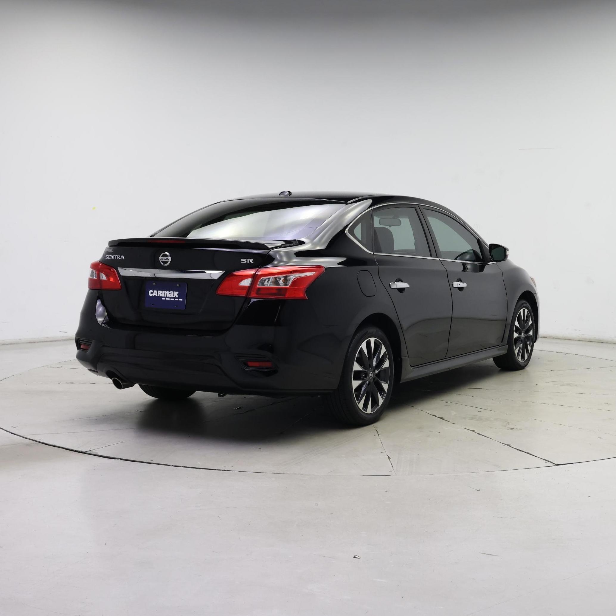 Thumbnail: 2019 Nissan Sentra - 8