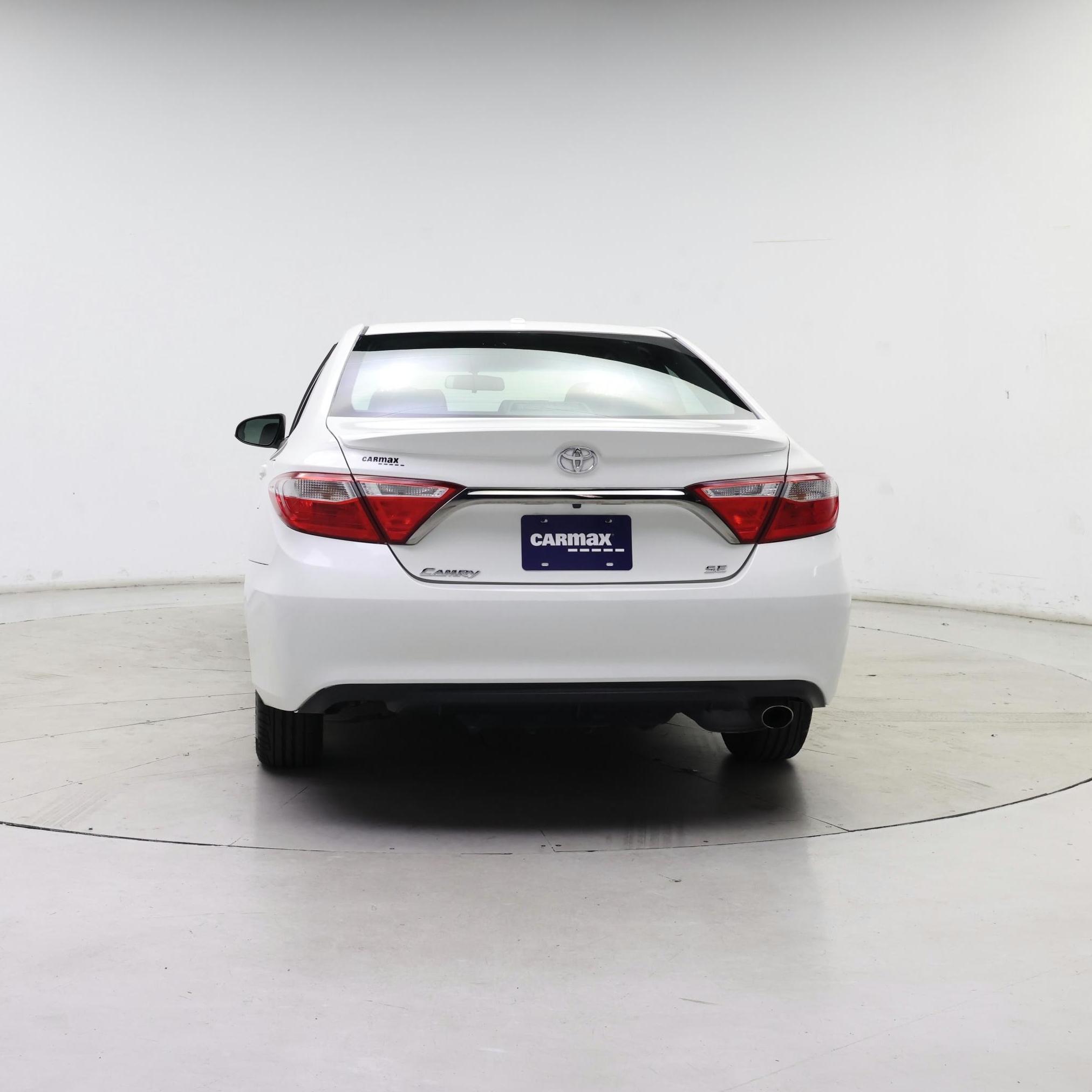 Thumbnail: 2015 Toyota Camry - 6