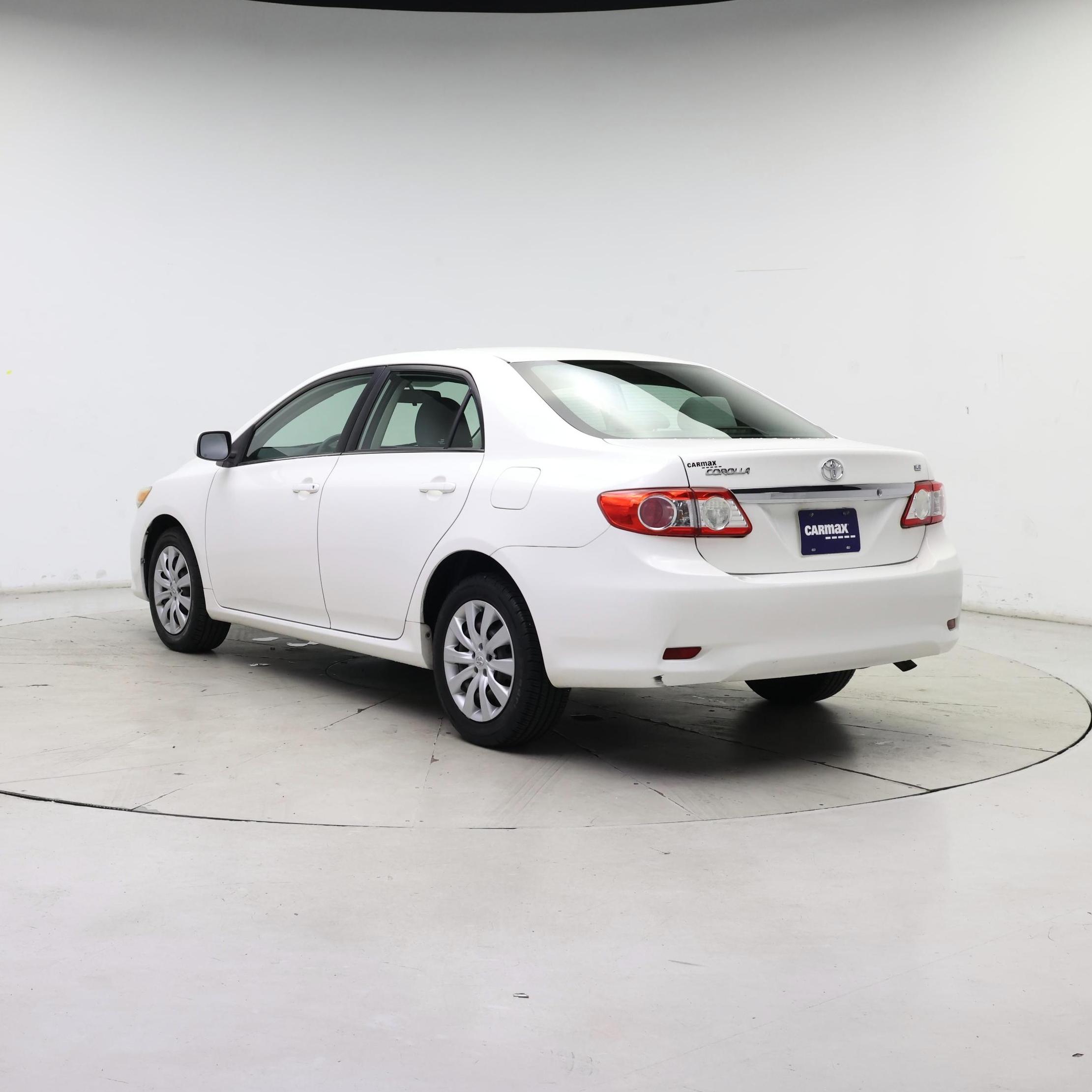 Thumbnail: 2013 Toyota Corolla - 2