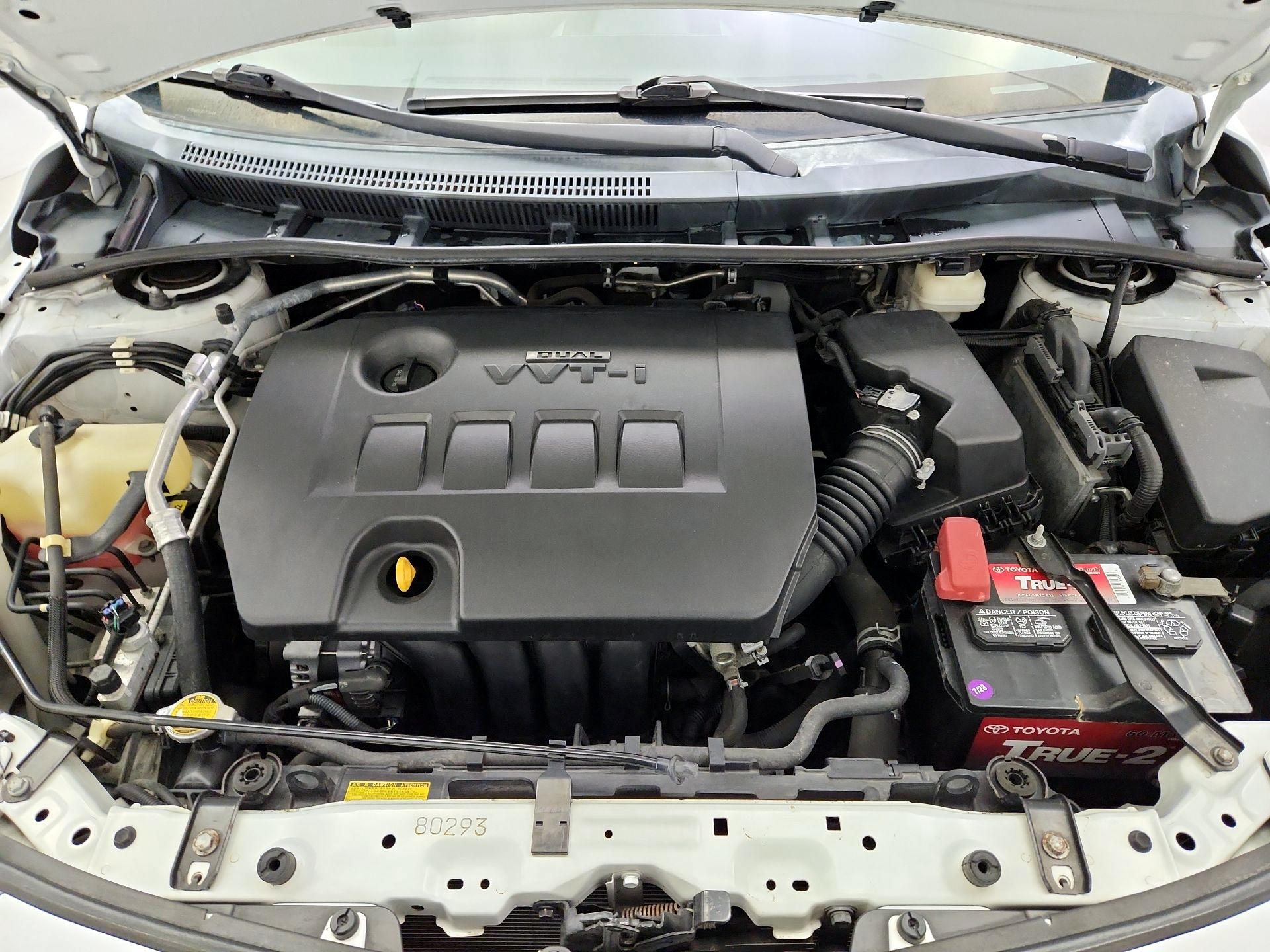 Thumbnail: 2013 Toyota Corolla - 20