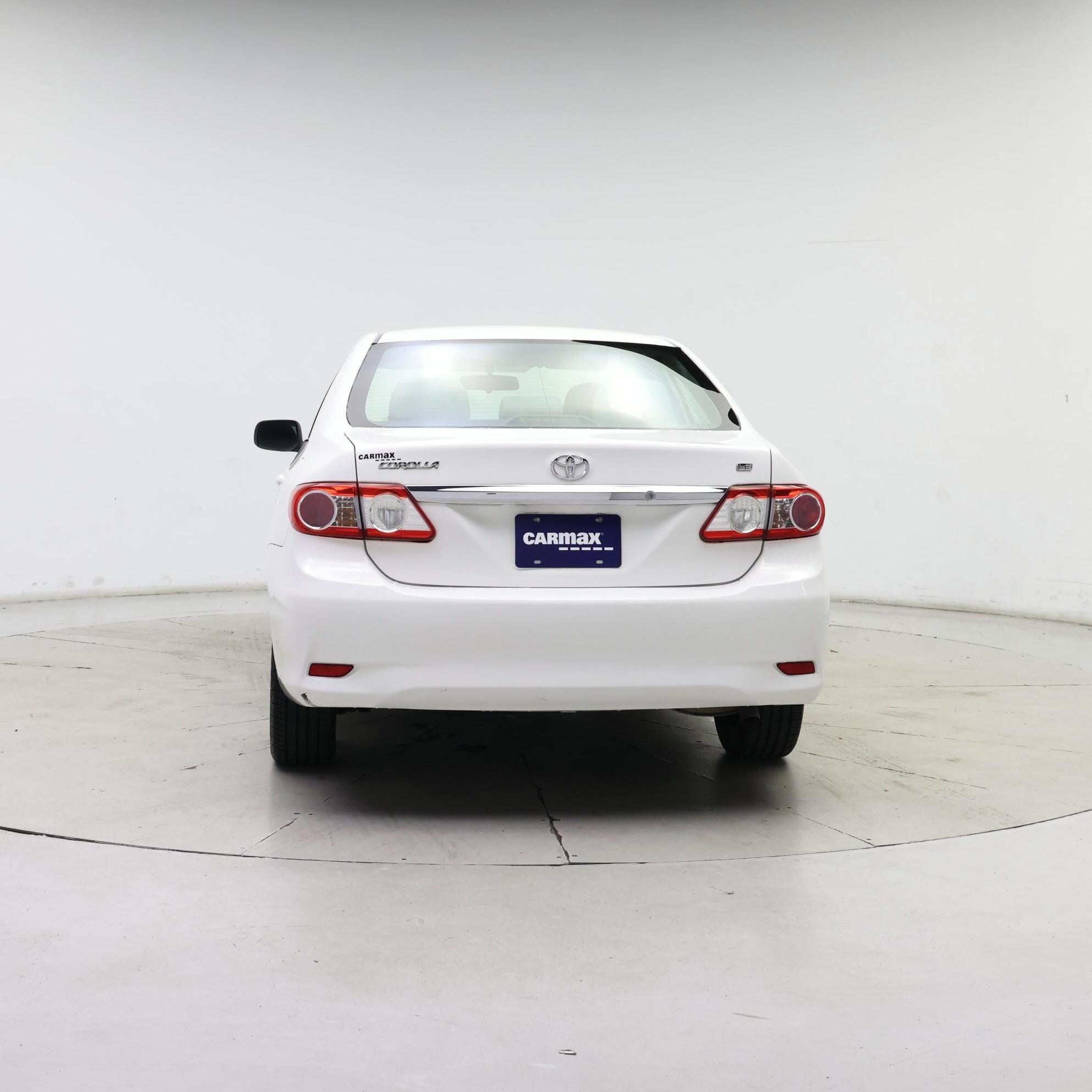 Thumbnail: 2013 Toyota Corolla - 6