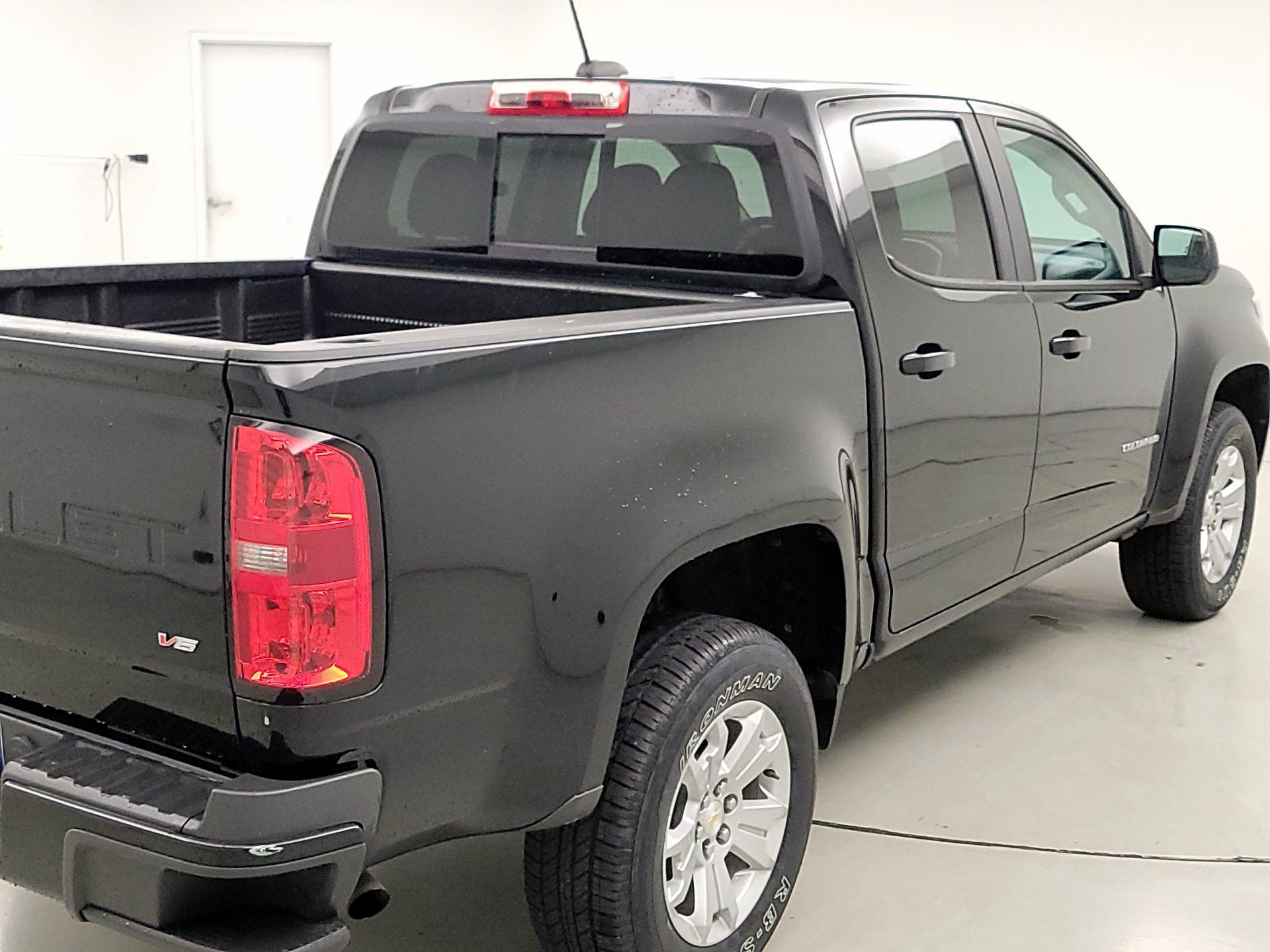 Thumbnail: 2021 Chevrolet Colorado - 5