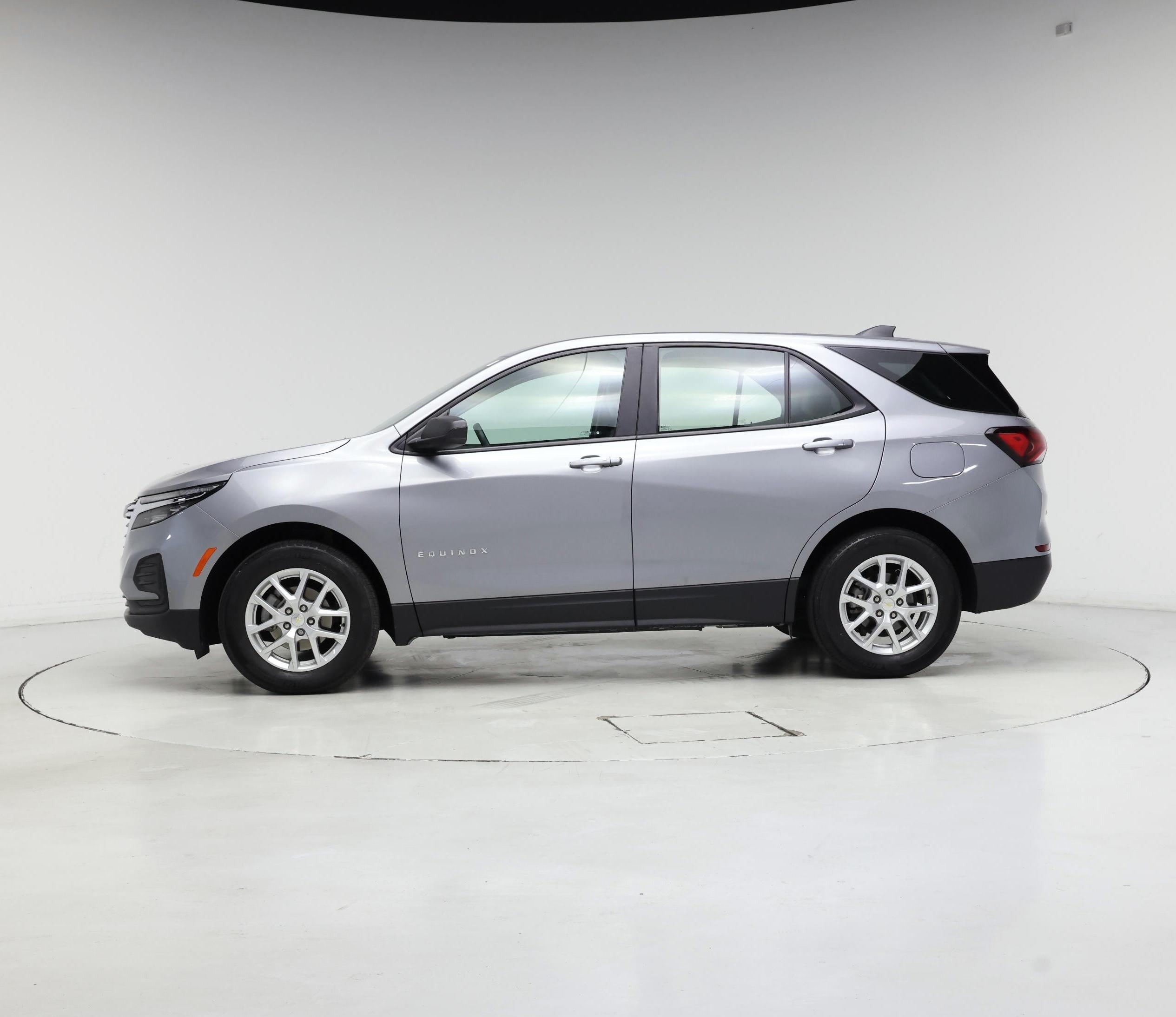 Thumbnail: 2024 Chevrolet Equinox - 3
