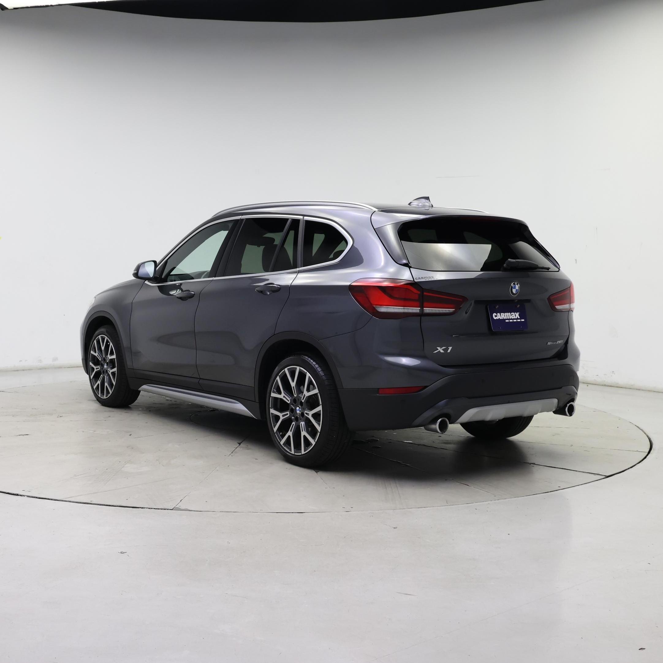 Thumbnail: 2022 BMW X1 - 2