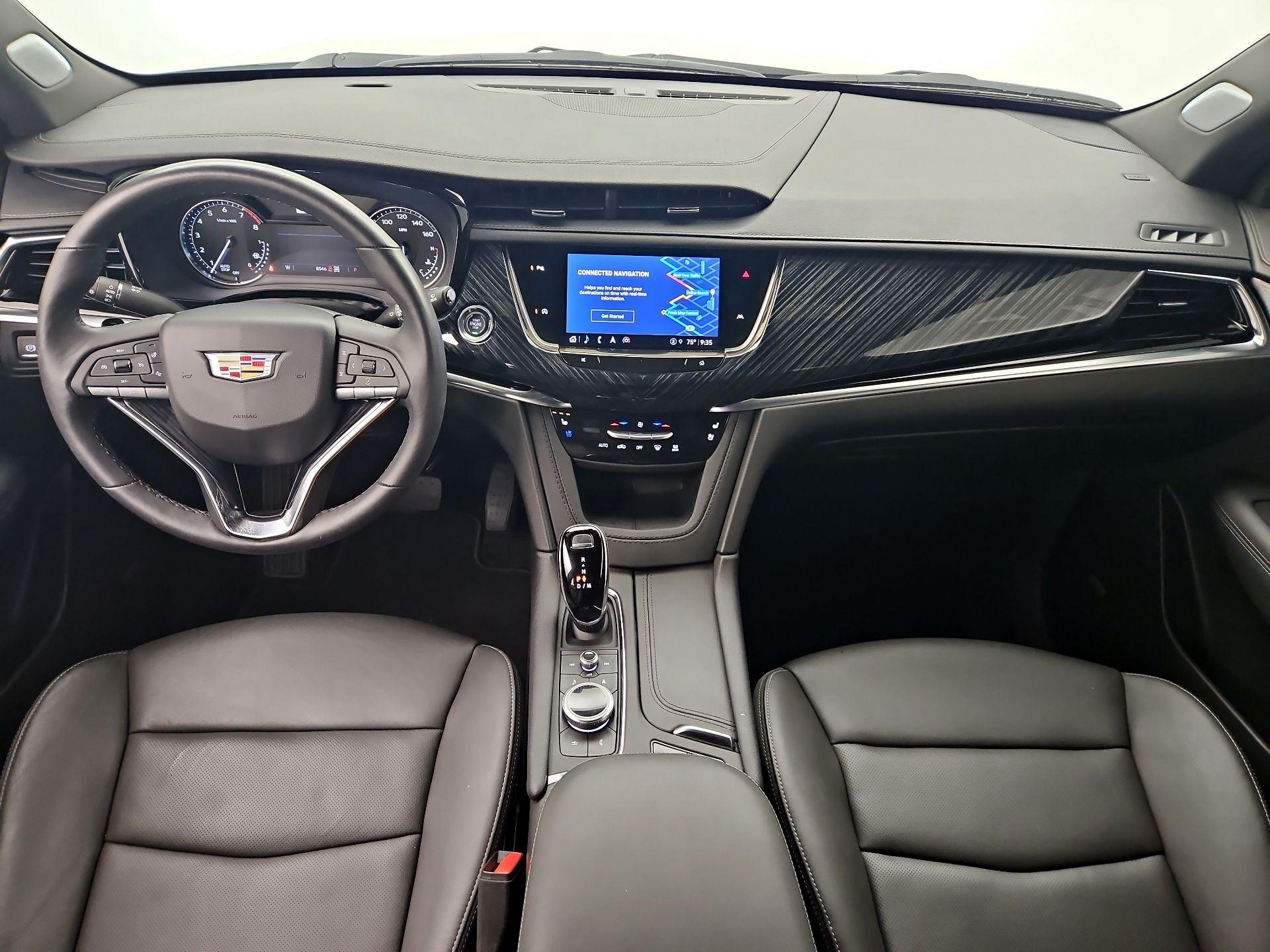 Thumbnail: 2024 Cadillac XT6 - 9