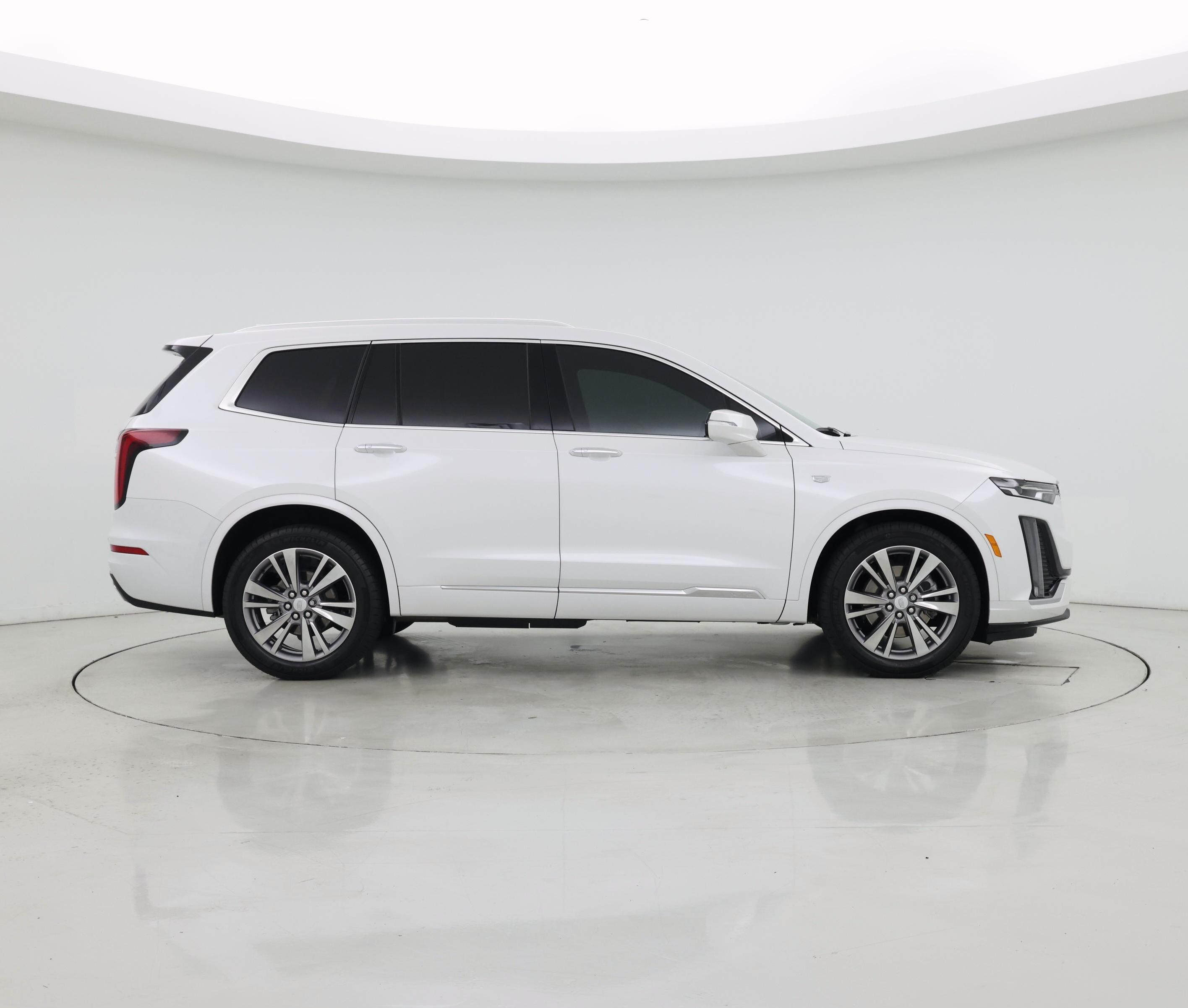 Thumbnail: 2024 Cadillac XT6 - 7