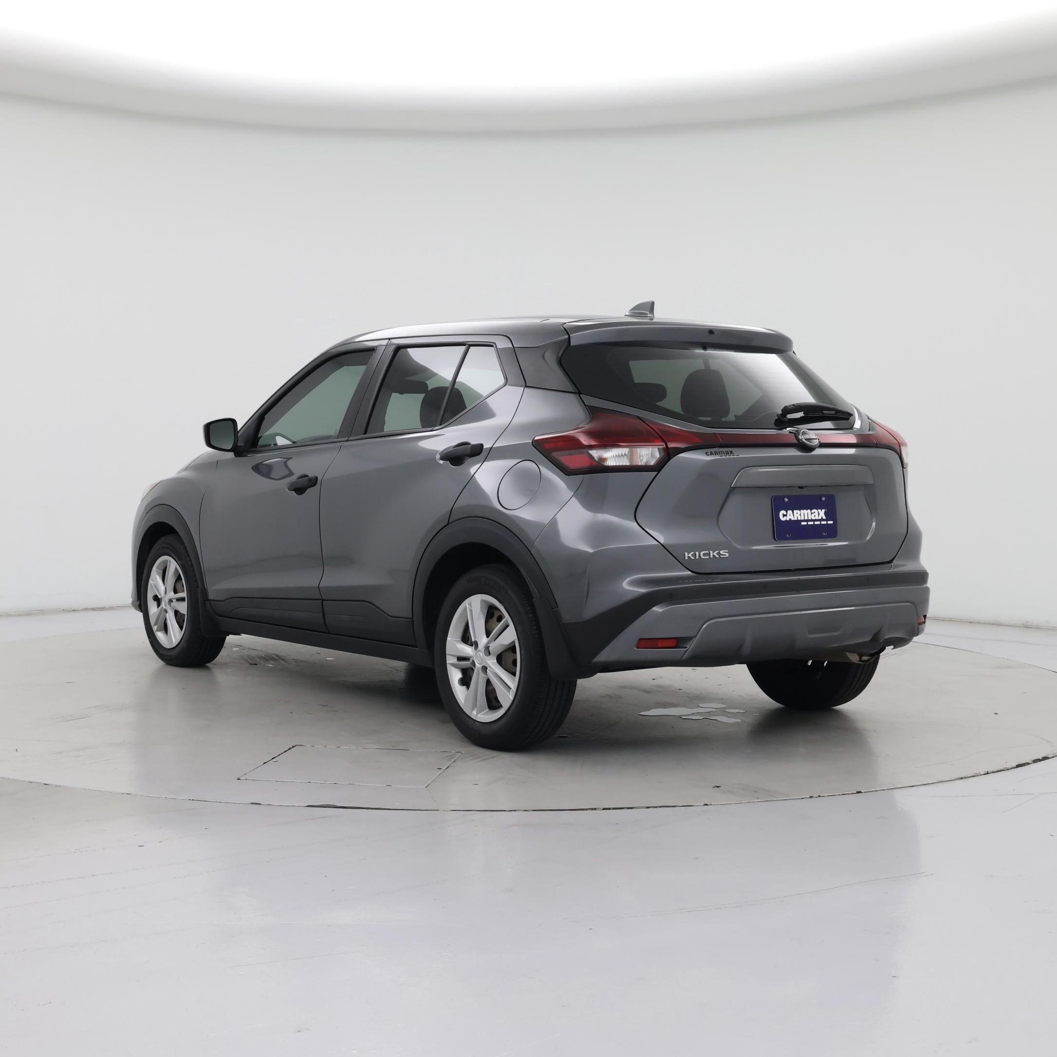 Thumbnail: 2023 Nissan Kicks - 2