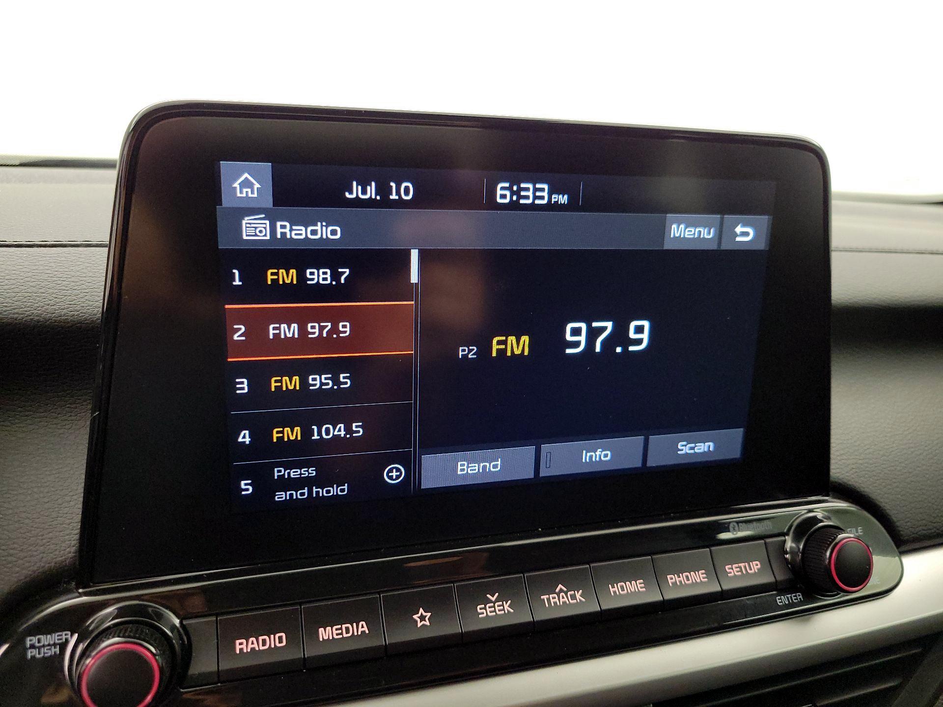 Thumbnail: 2021 Kia Forte - 15