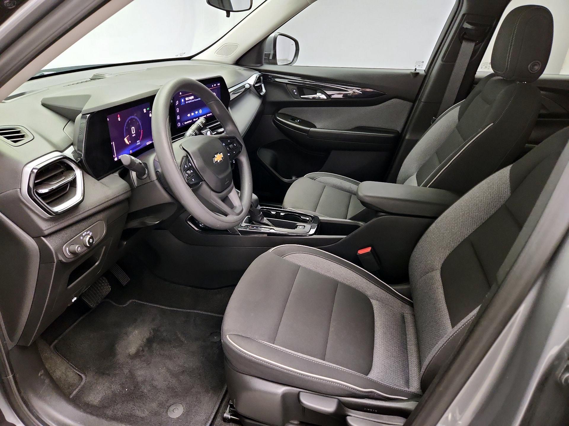 Thumbnail: 2024 Chevrolet TrailBlazer - 11