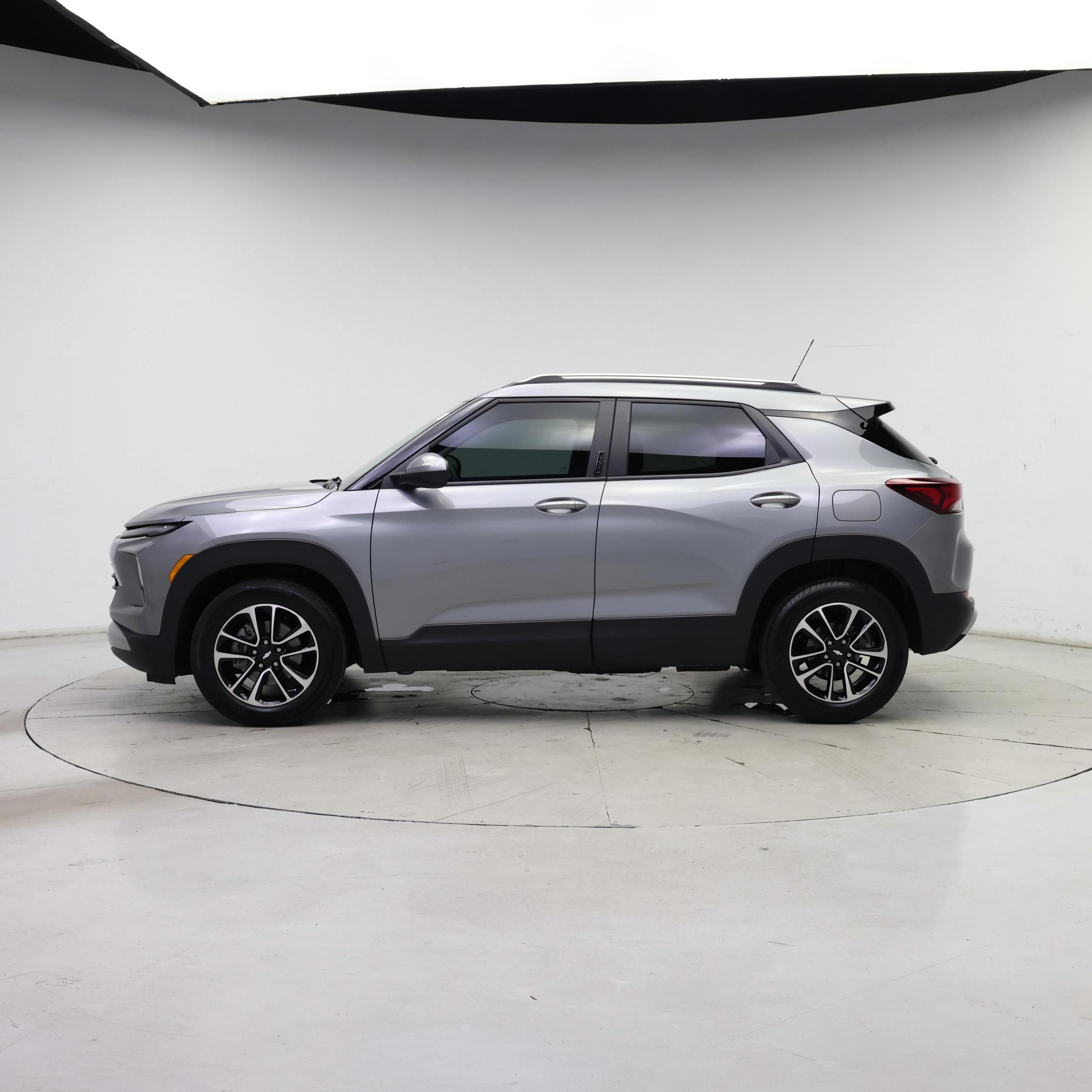 Thumbnail: 2024 Chevrolet TrailBlazer - 3