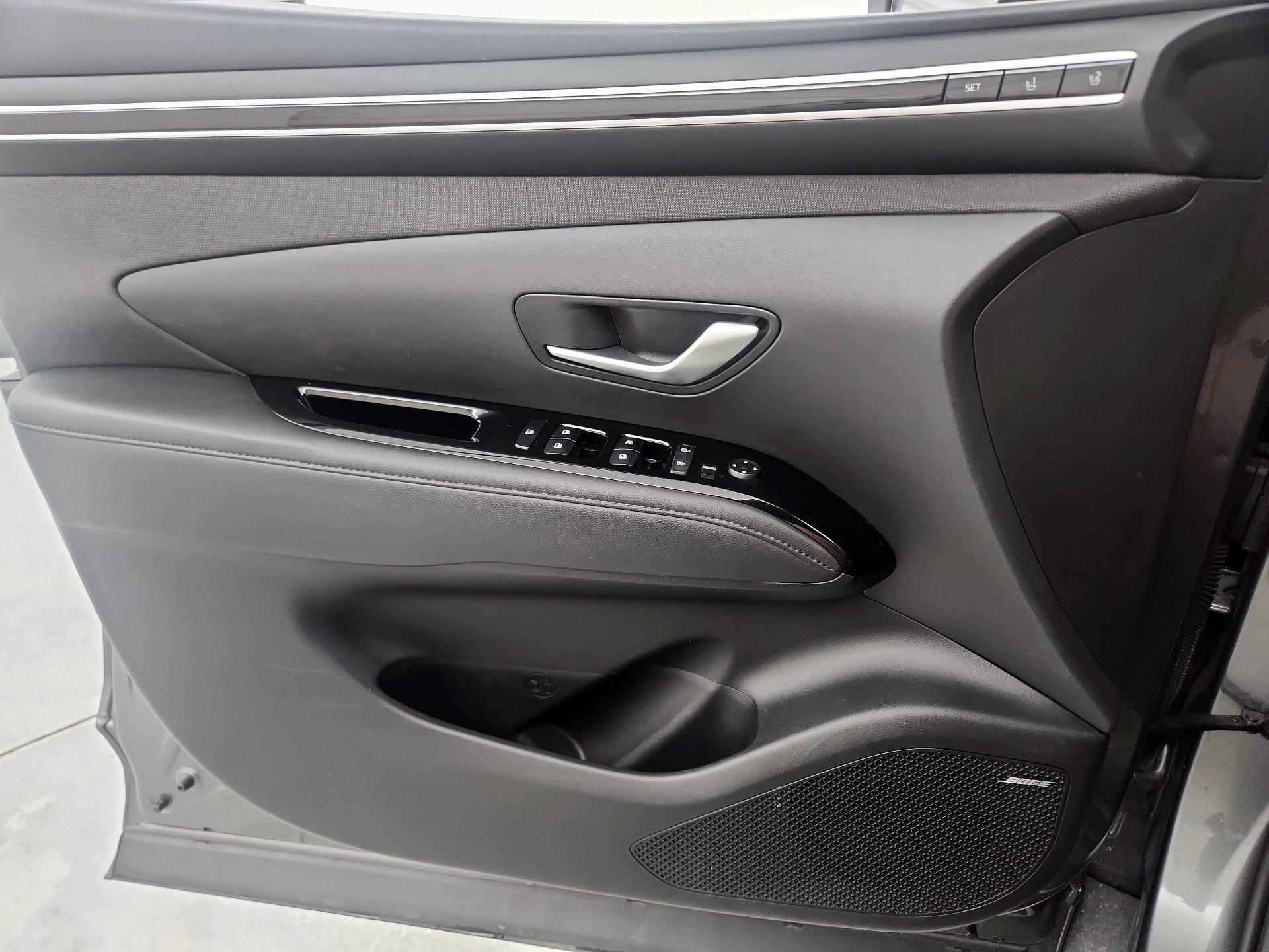 Thumbnail: 2022 Hyundai Tucson - 12