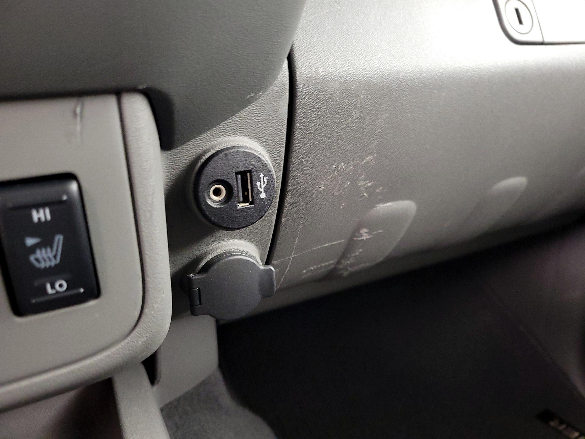 Thumbnail: 2019 Nissan Frontier - 19
