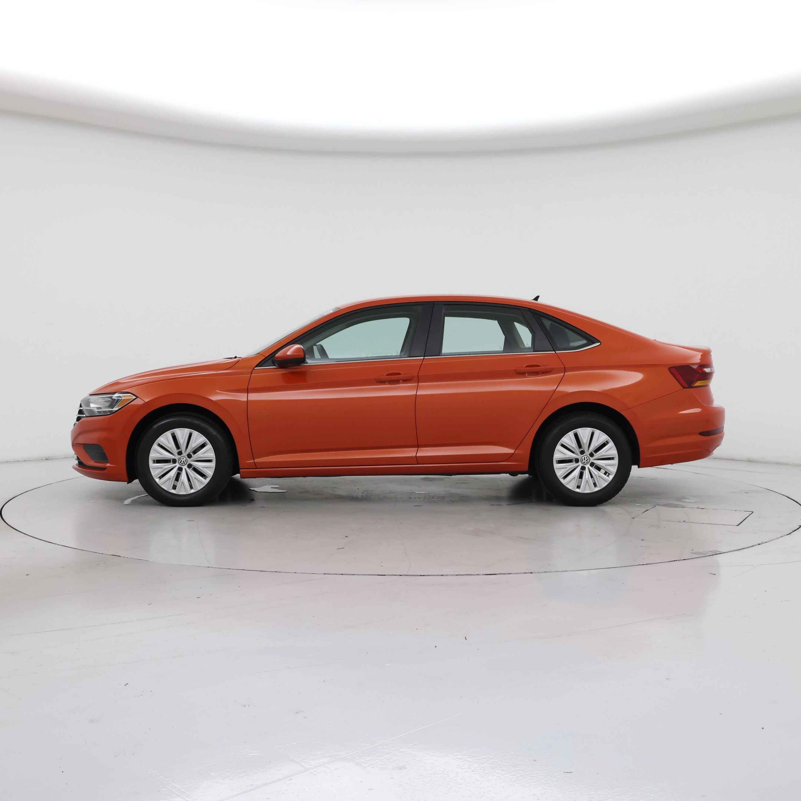 Thumbnail: 2019 Volkswagen Jetta - 3