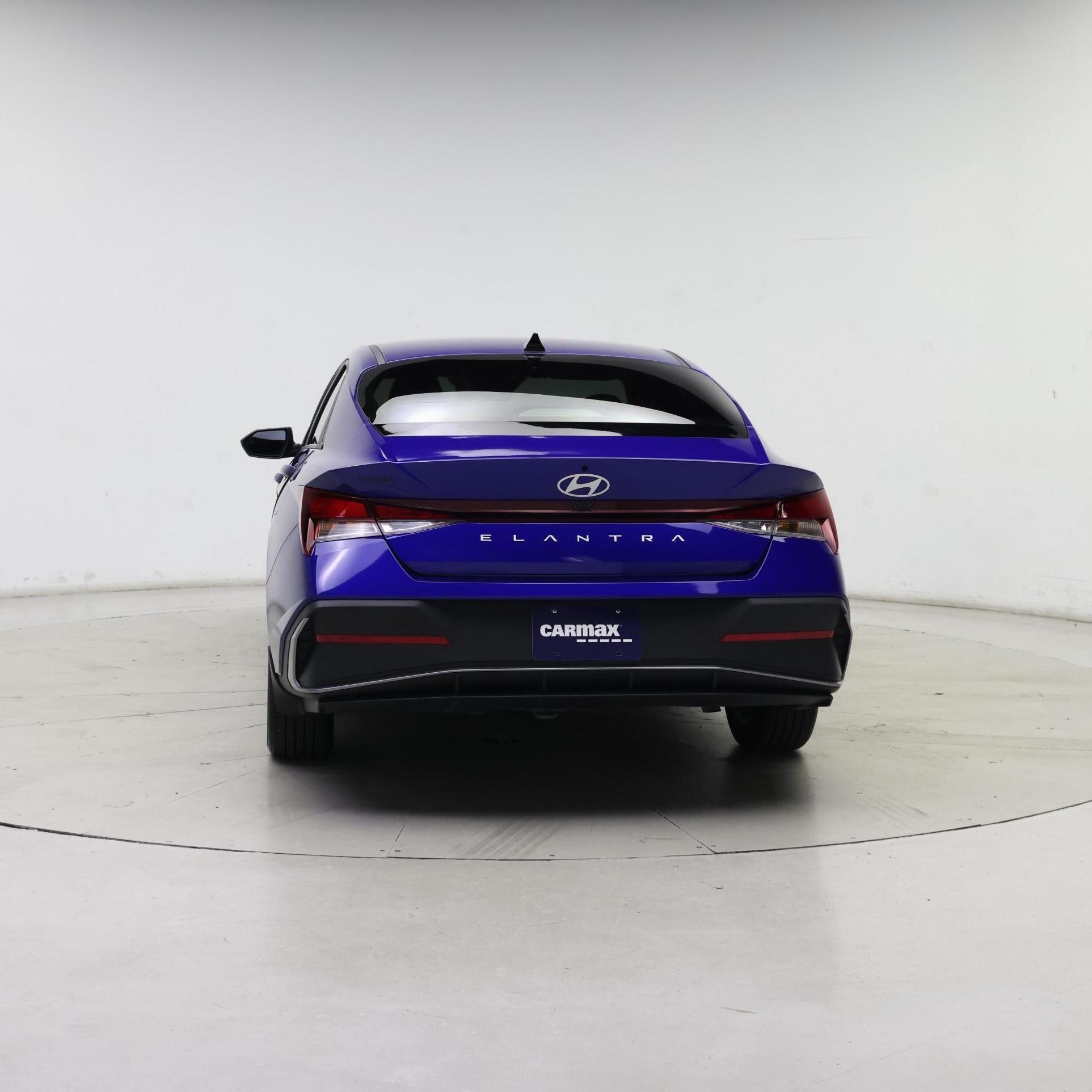 Thumbnail: 2024 Hyundai Elantra - 6
