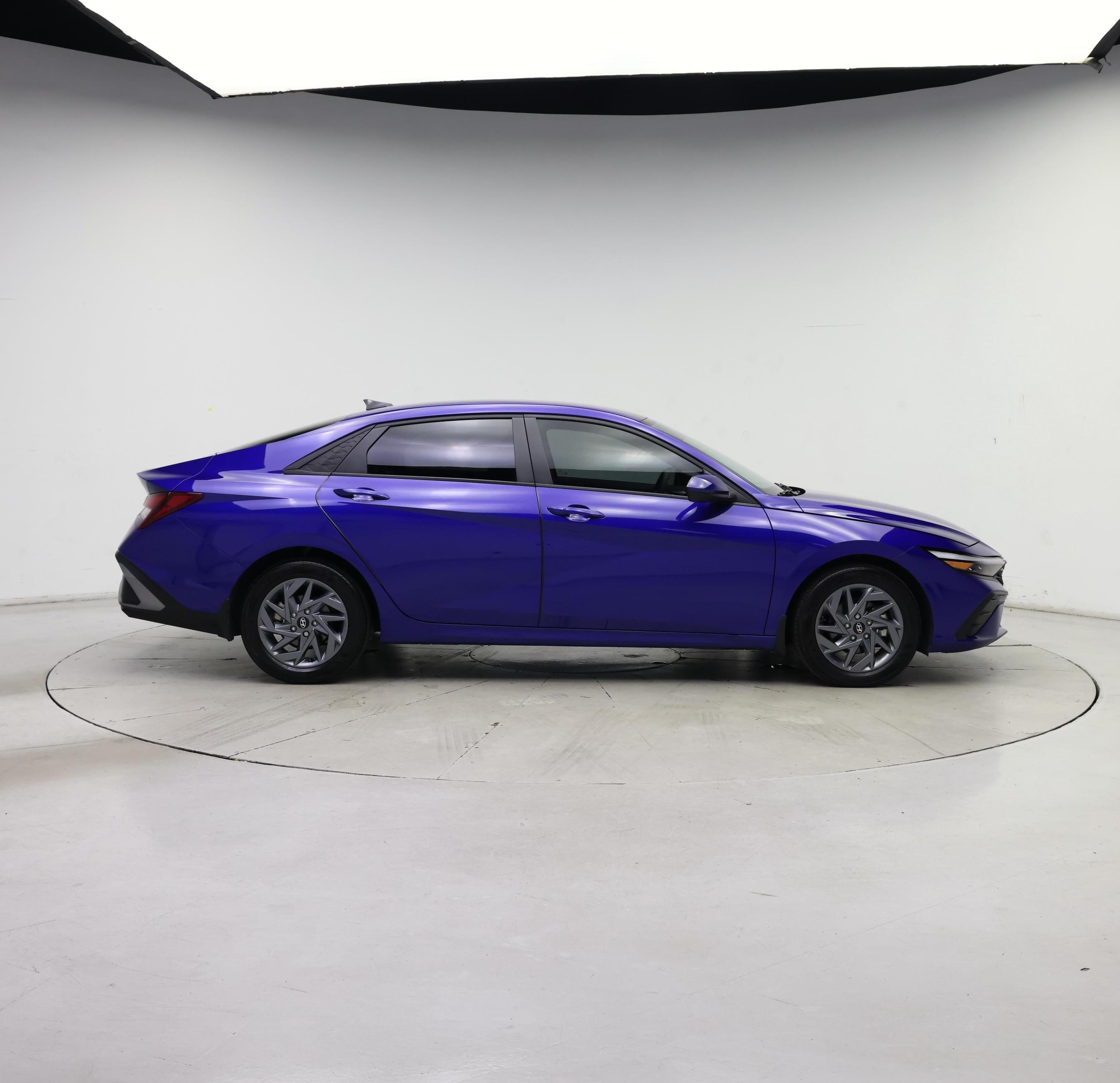 Thumbnail: 2024 Hyundai Elantra - 7