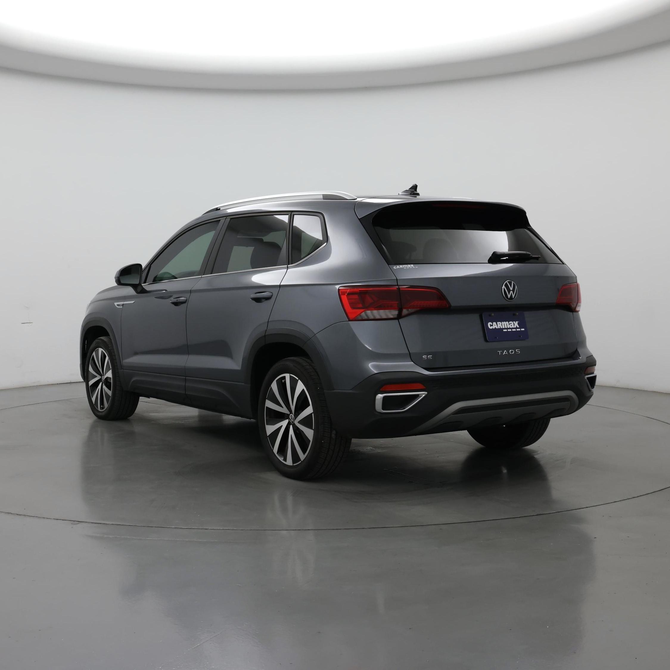 Thumbnail: 2022 Volkswagen Taos - 2