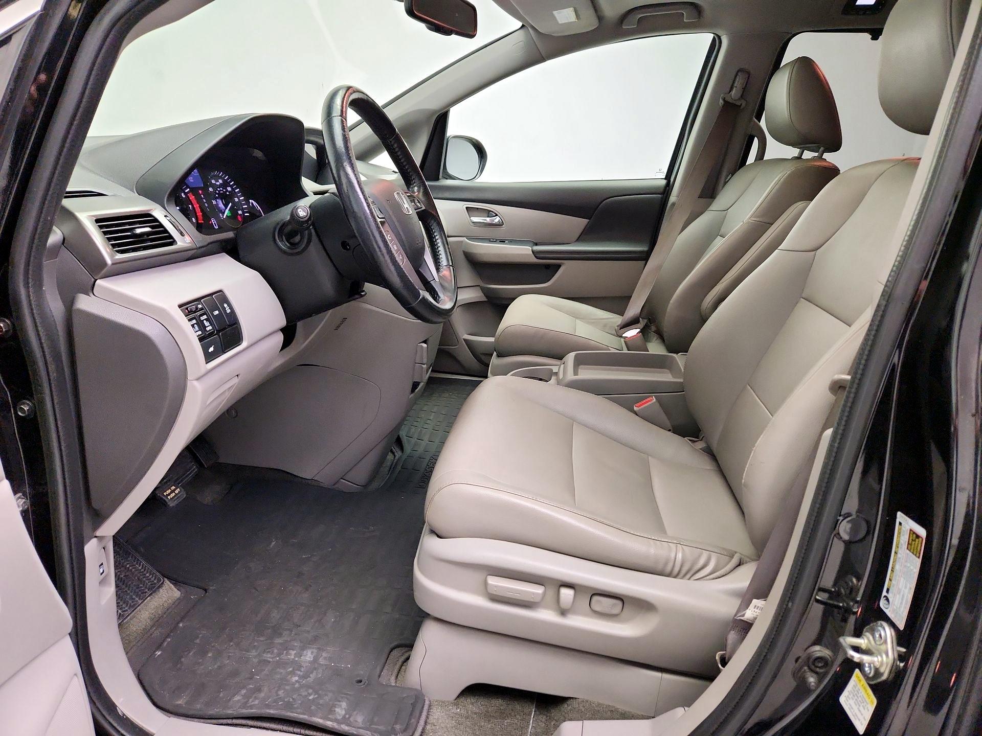 Thumbnail: 2015 Honda Odyssey - 11