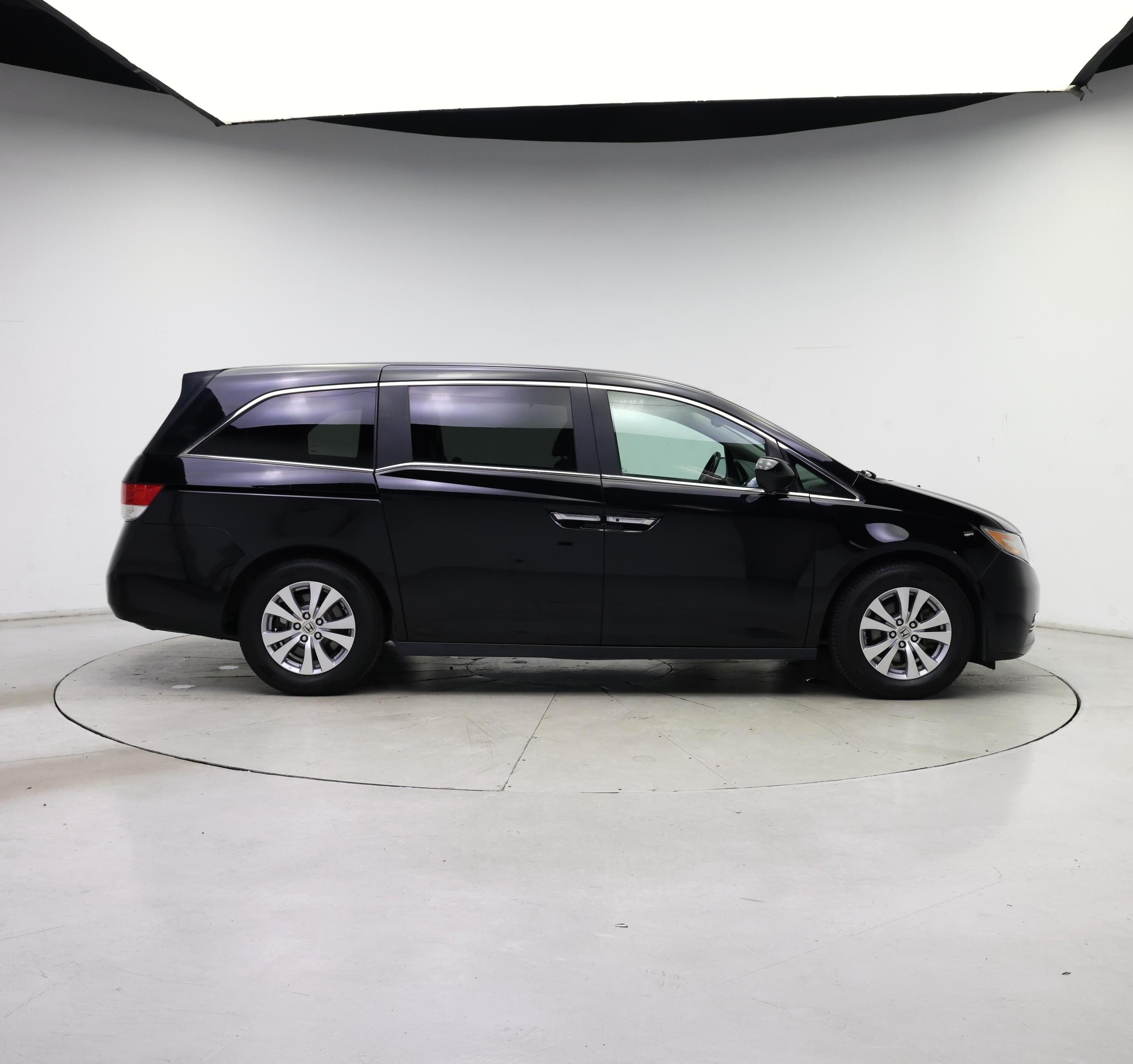Thumbnail: 2015 Honda Odyssey - 7