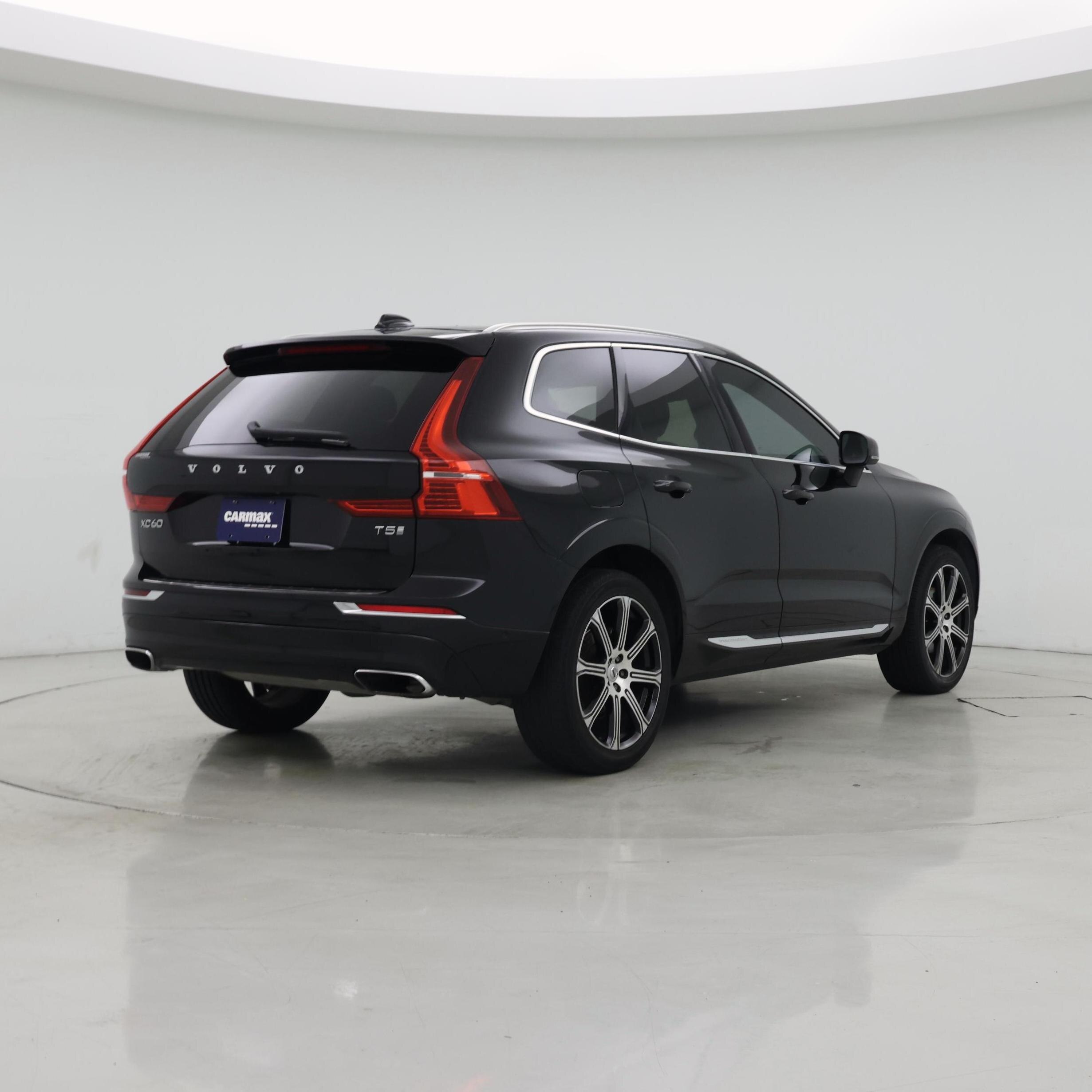 Thumbnail: 2019 Volvo XC60 - 8