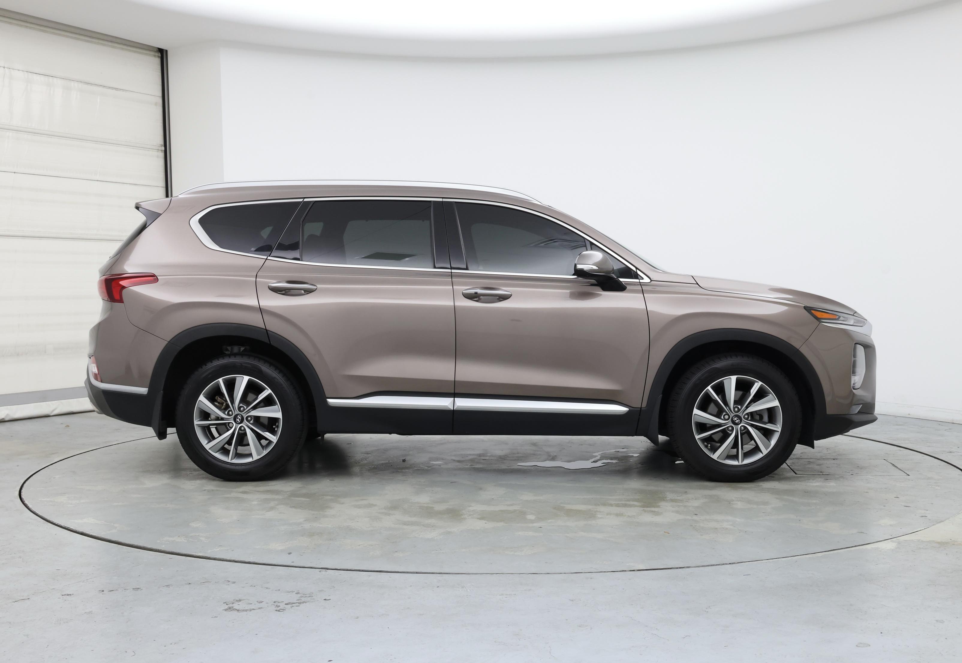 Thumbnail: 2019 Hyundai Santa Fe - 7