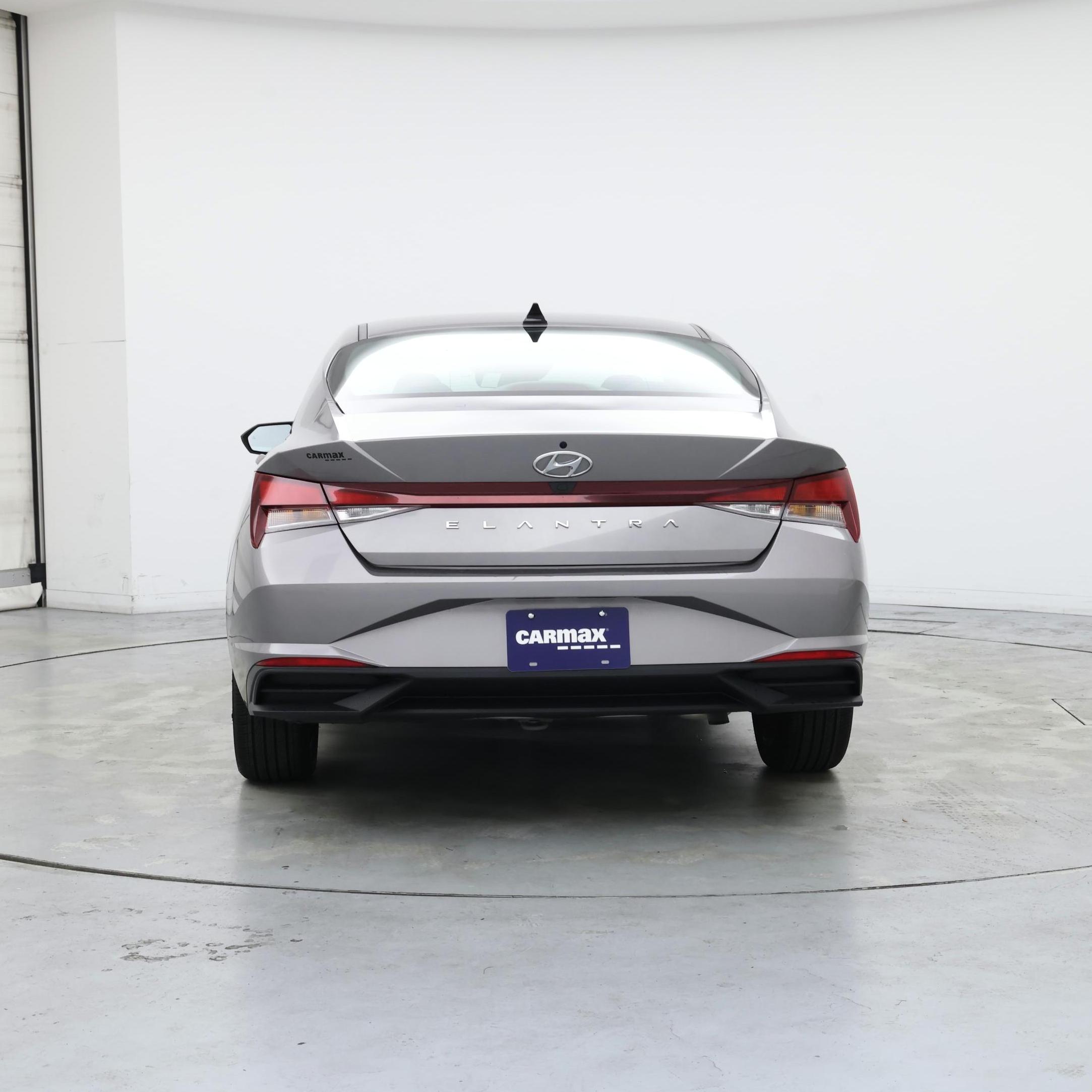 Thumbnail: 2023 Hyundai Elantra - 6