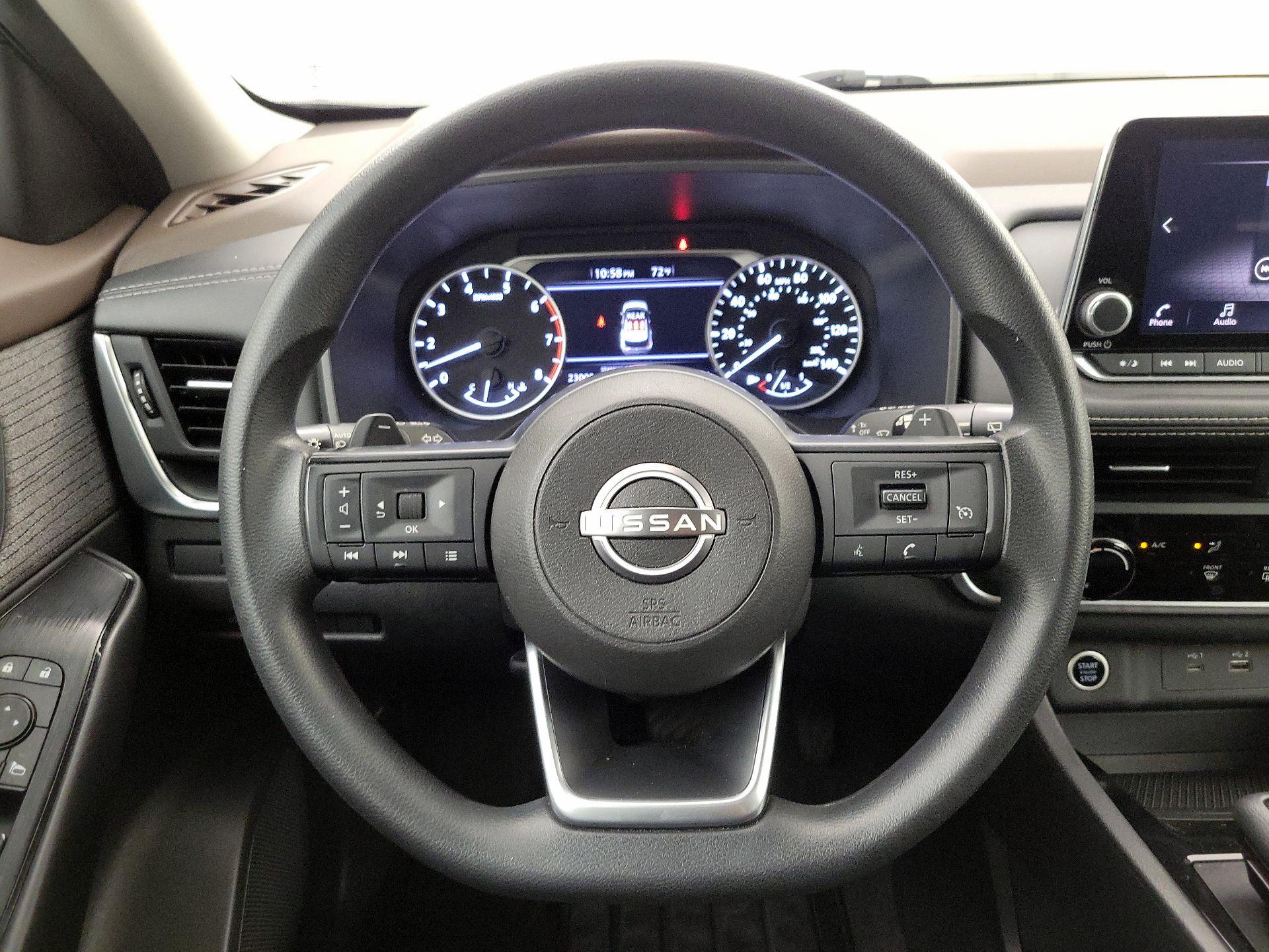Thumbnail: 2023 Nissan Rogue - 10