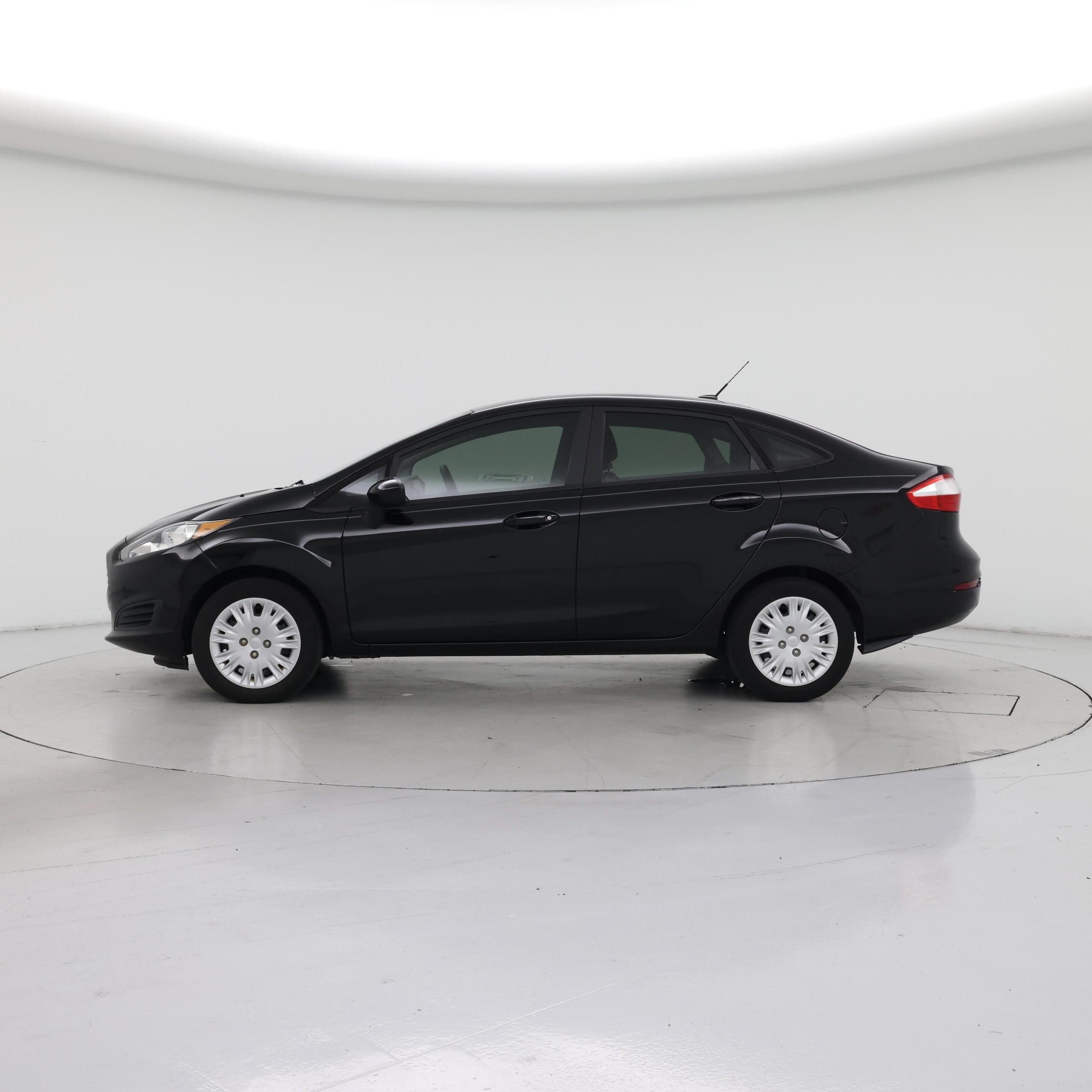 Thumbnail: 2019 Ford Fiesta - 3