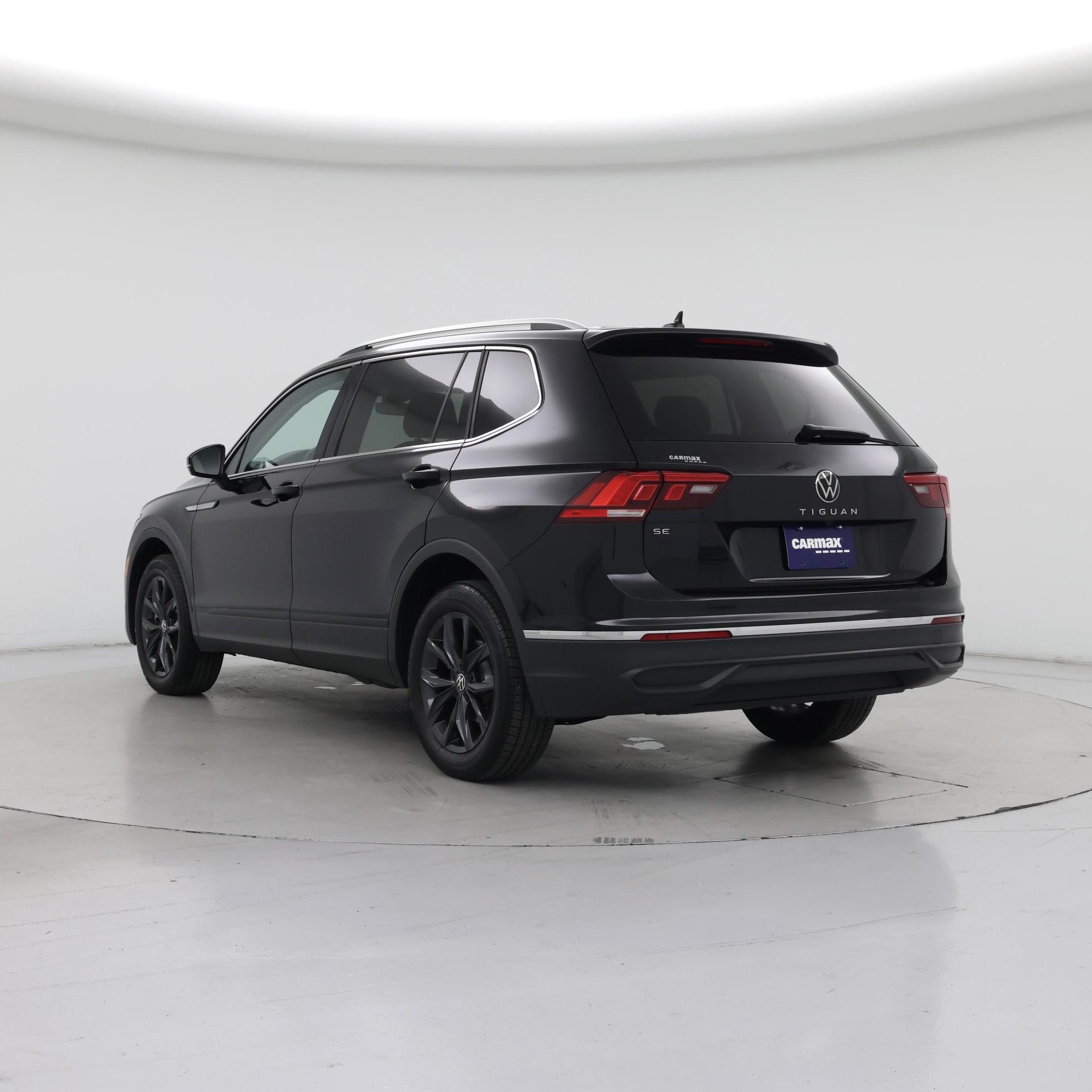 Thumbnail: 2024 Volkswagen Tiguan - 2