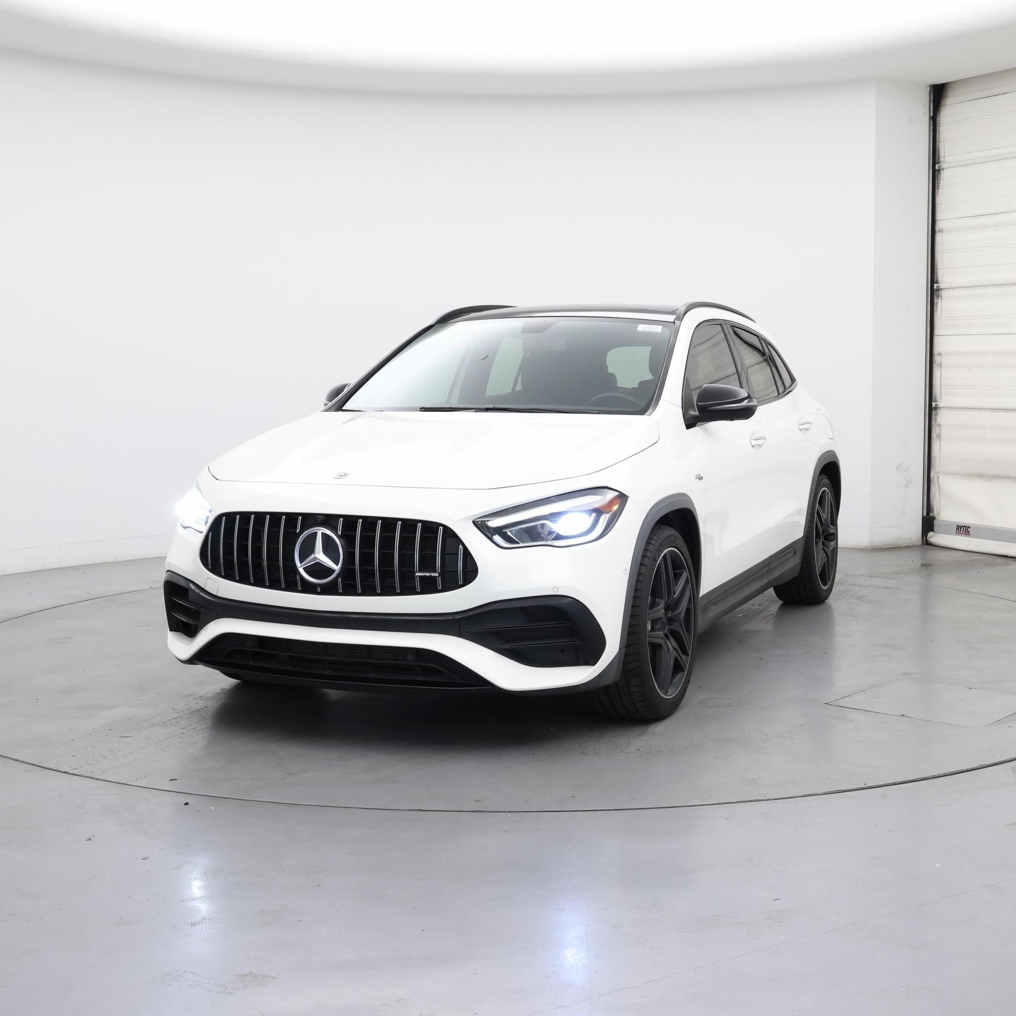 Thumbnail: 2021 Mercedes-Benz GLA - 4