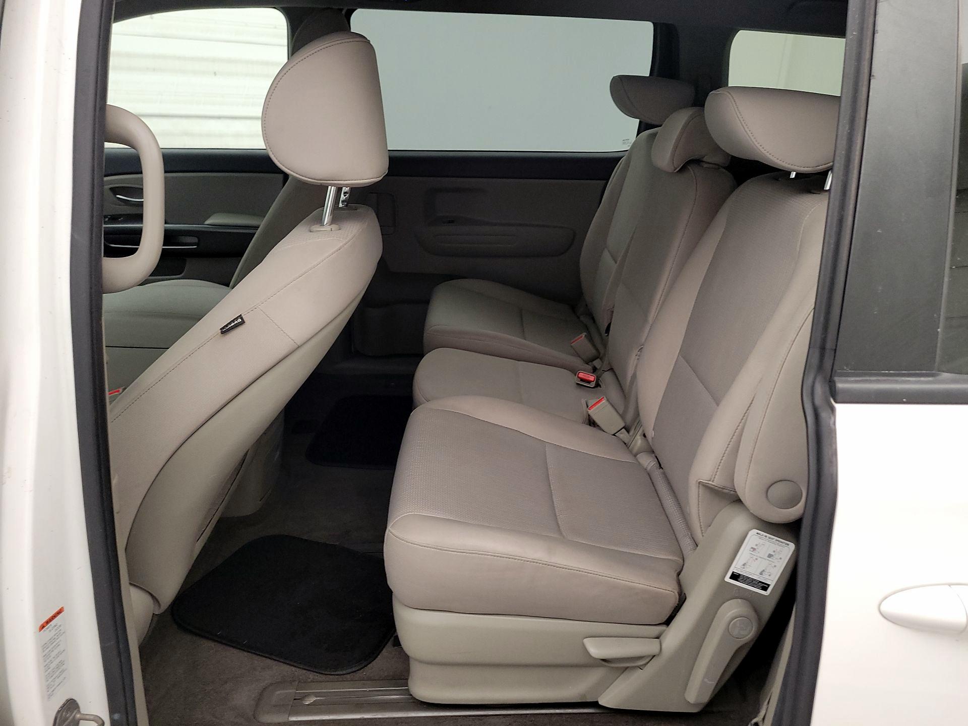 Thumbnail: 2021 Kia Sedona - 19