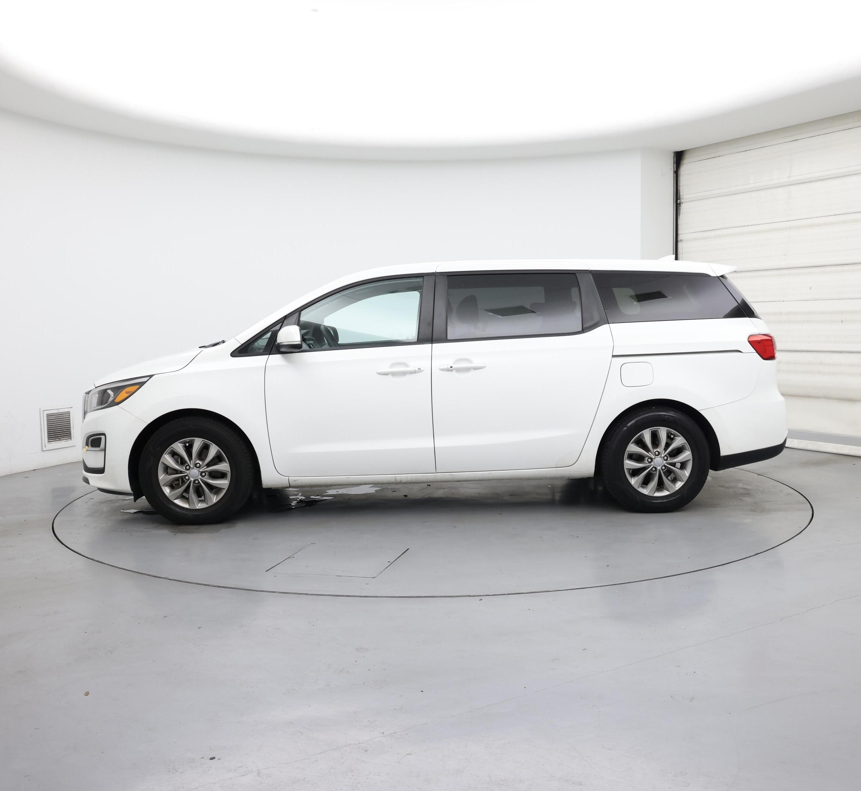 Thumbnail: 2021 Kia Sedona - 3
