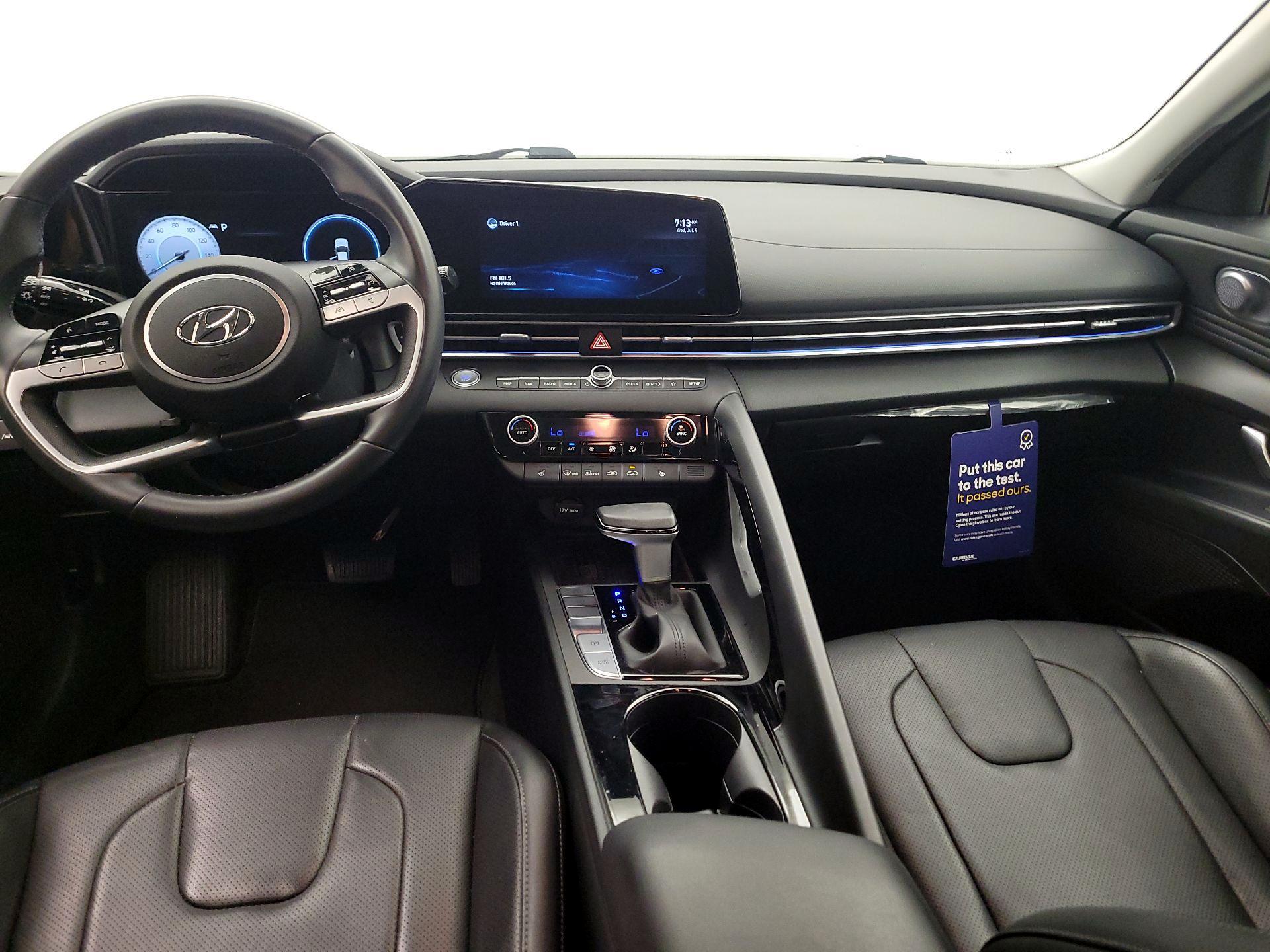 Thumbnail: 2022 Hyundai Elantra - 9