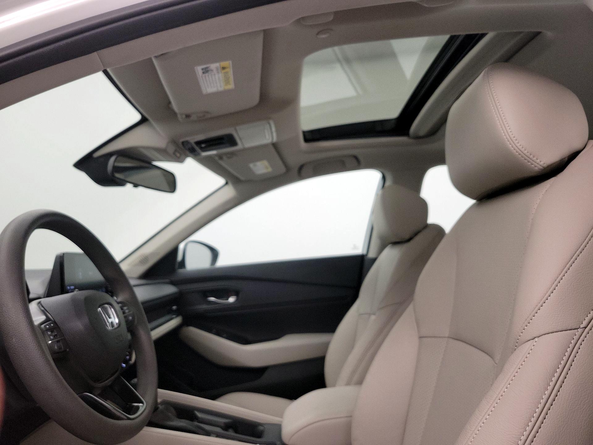 Thumbnail: 2024 Honda Accord - 18