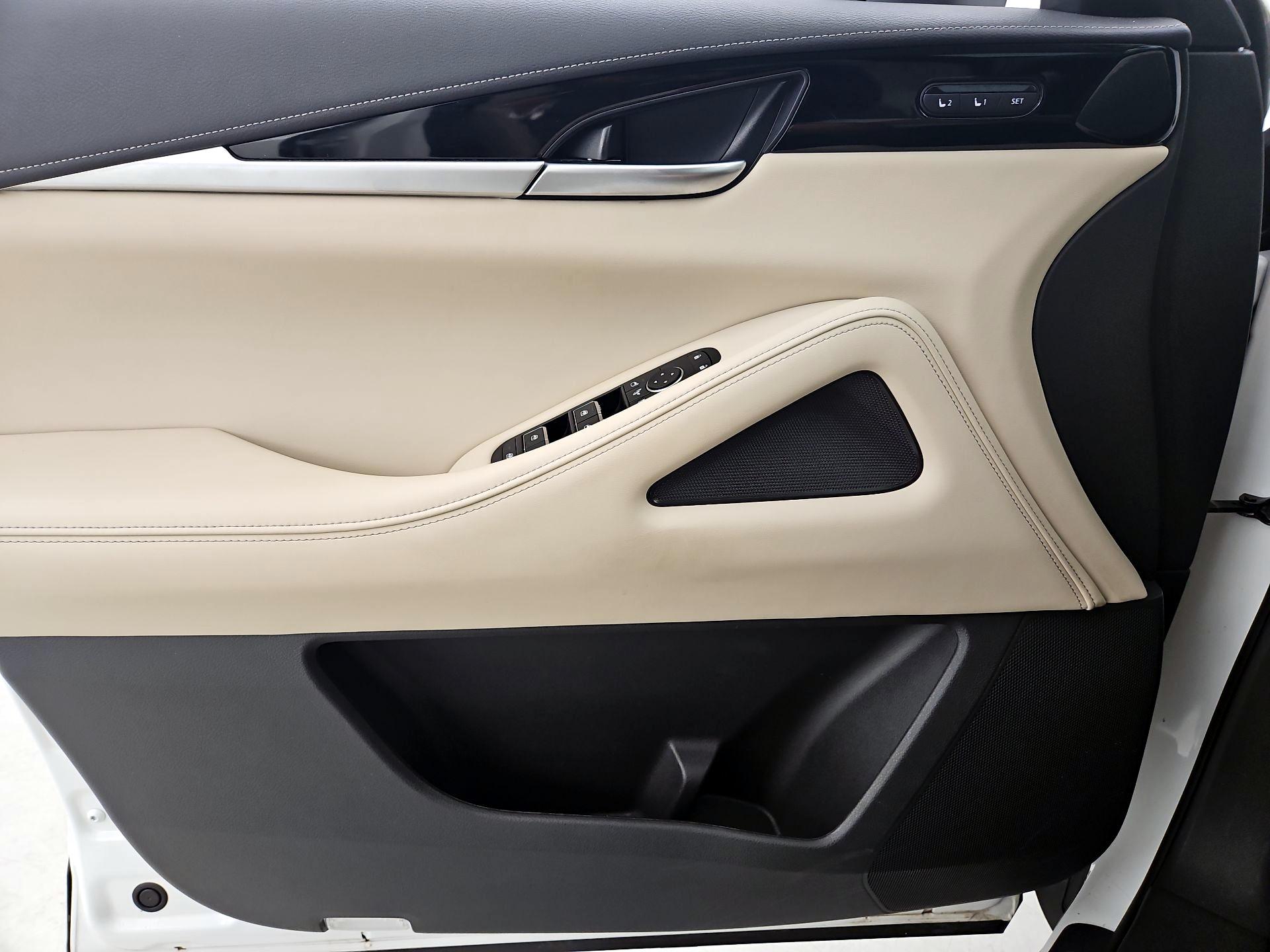 Thumbnail: 2024 INFINITI QX60 - 12