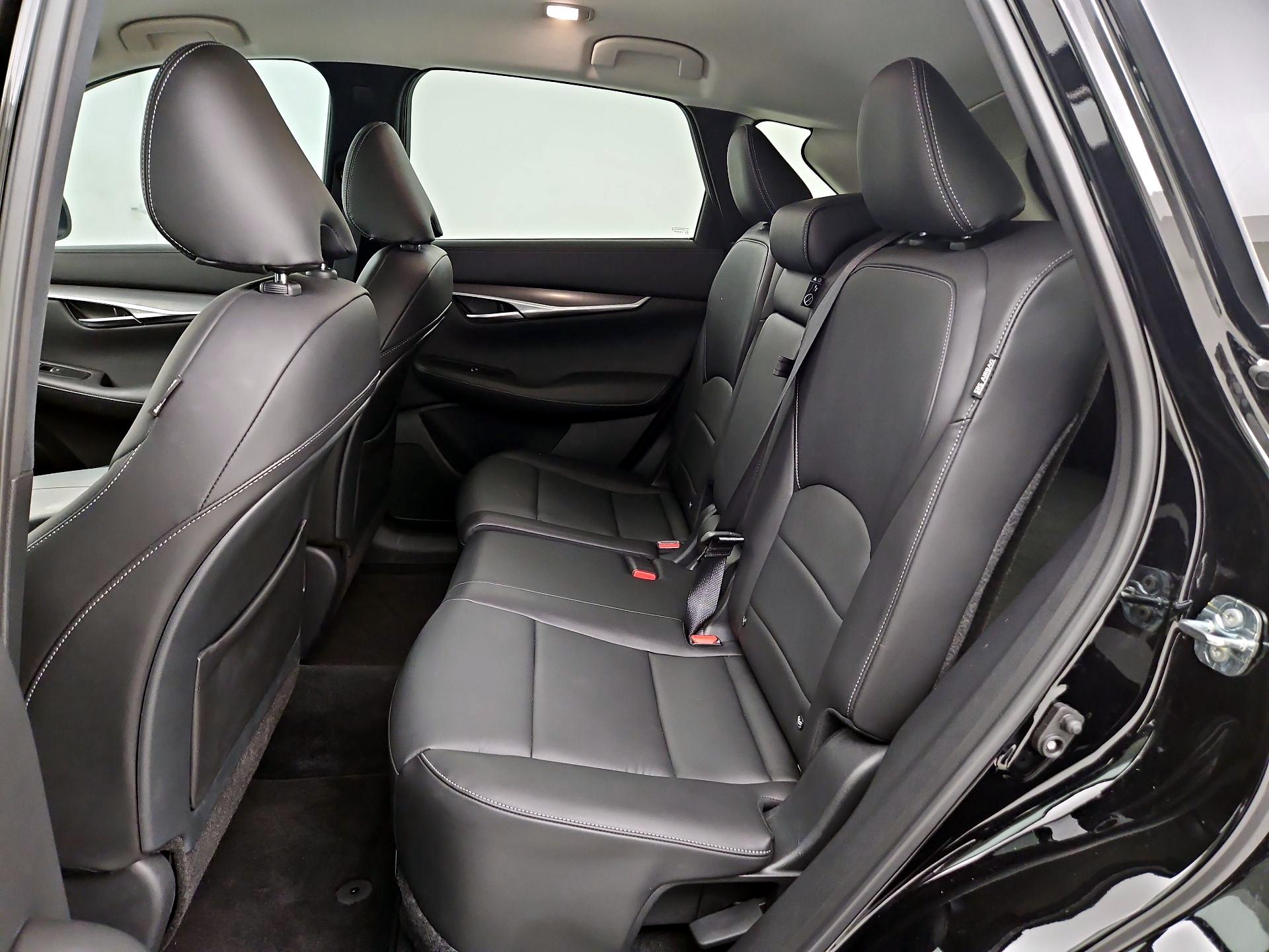 Thumbnail: 2024 INFINITI QX50 - 19