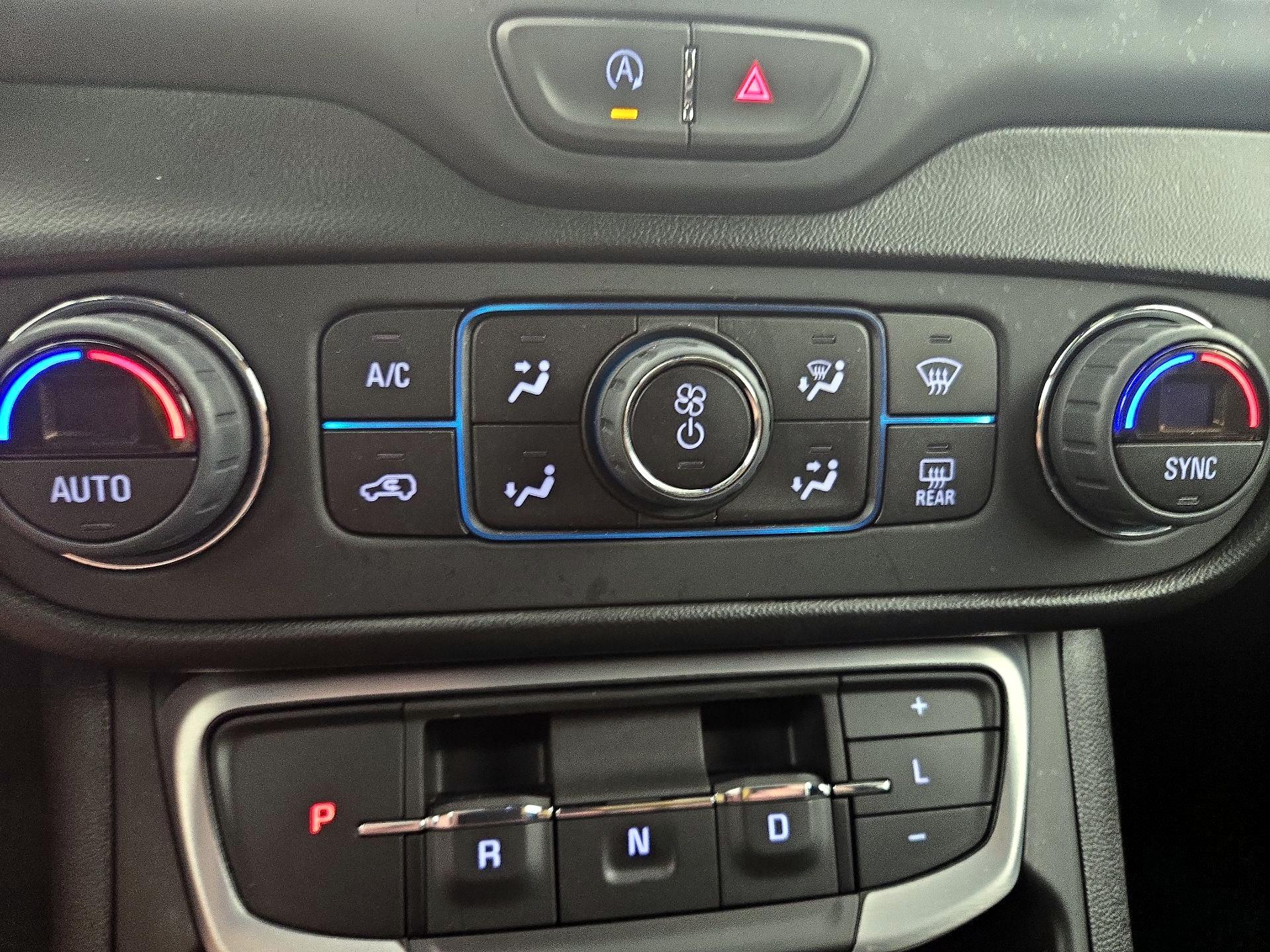 Thumbnail: 2022 GMC Terrain - 16