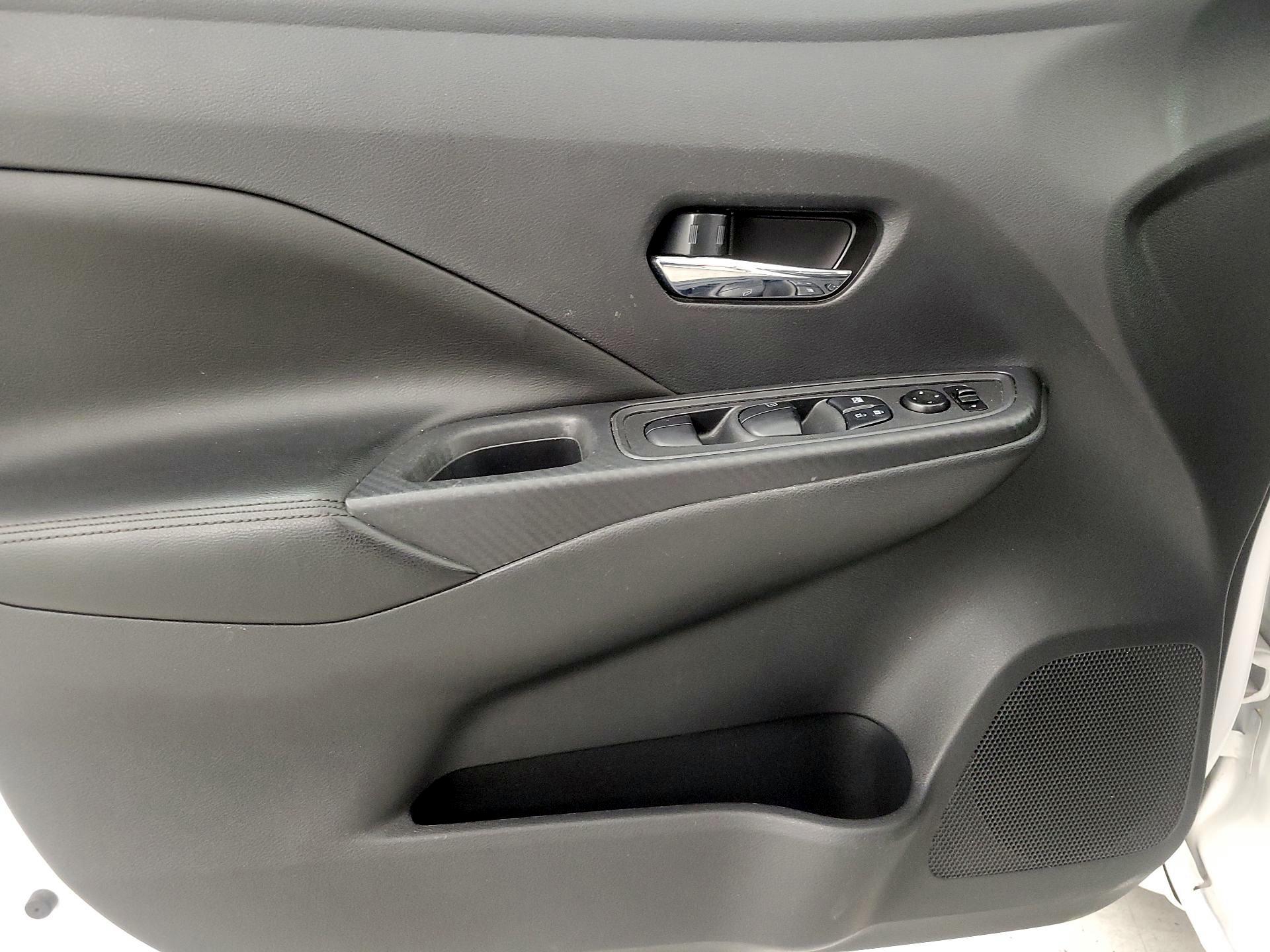 Thumbnail: 2020 Nissan Versa - 12