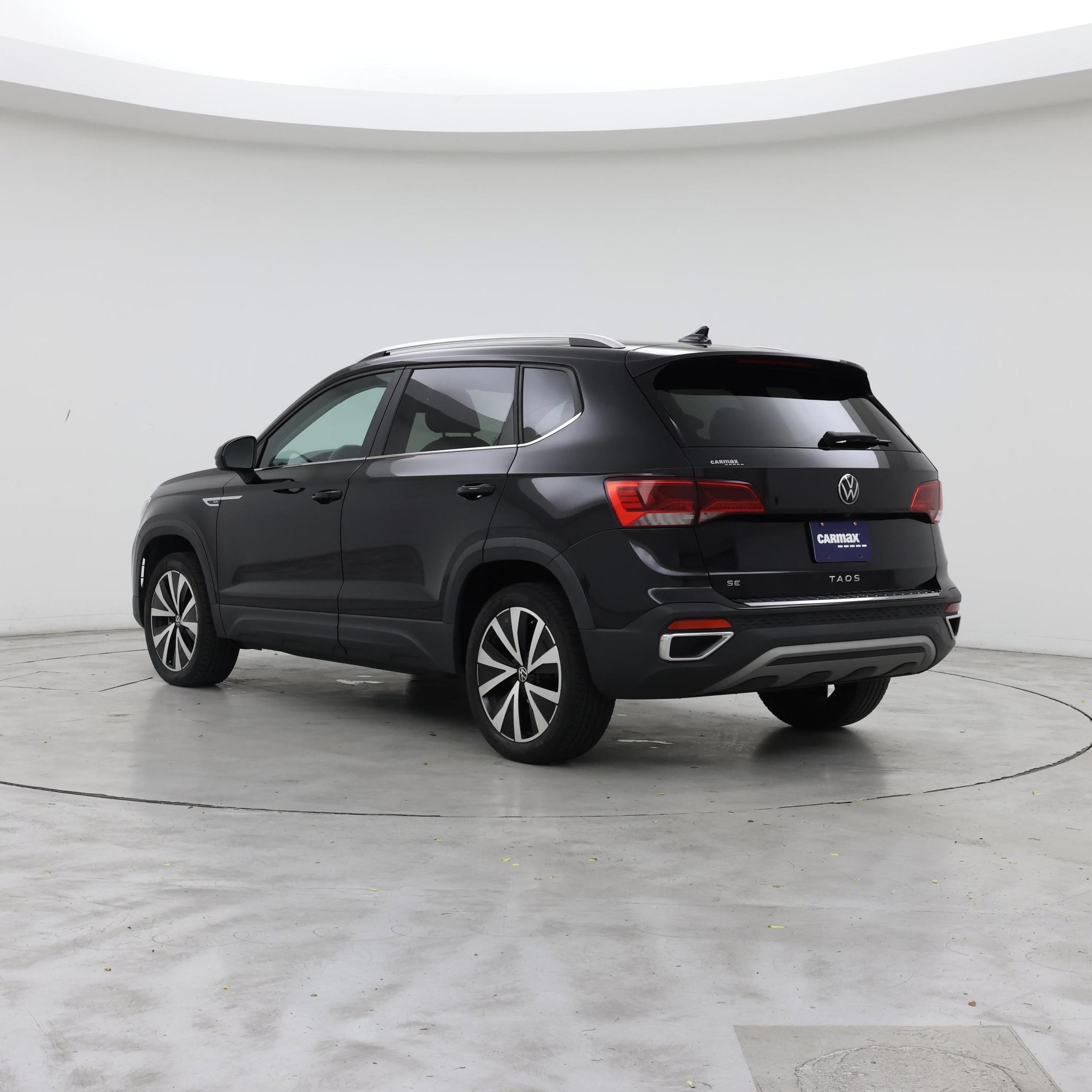 Thumbnail: 2023 Volkswagen Taos - 2