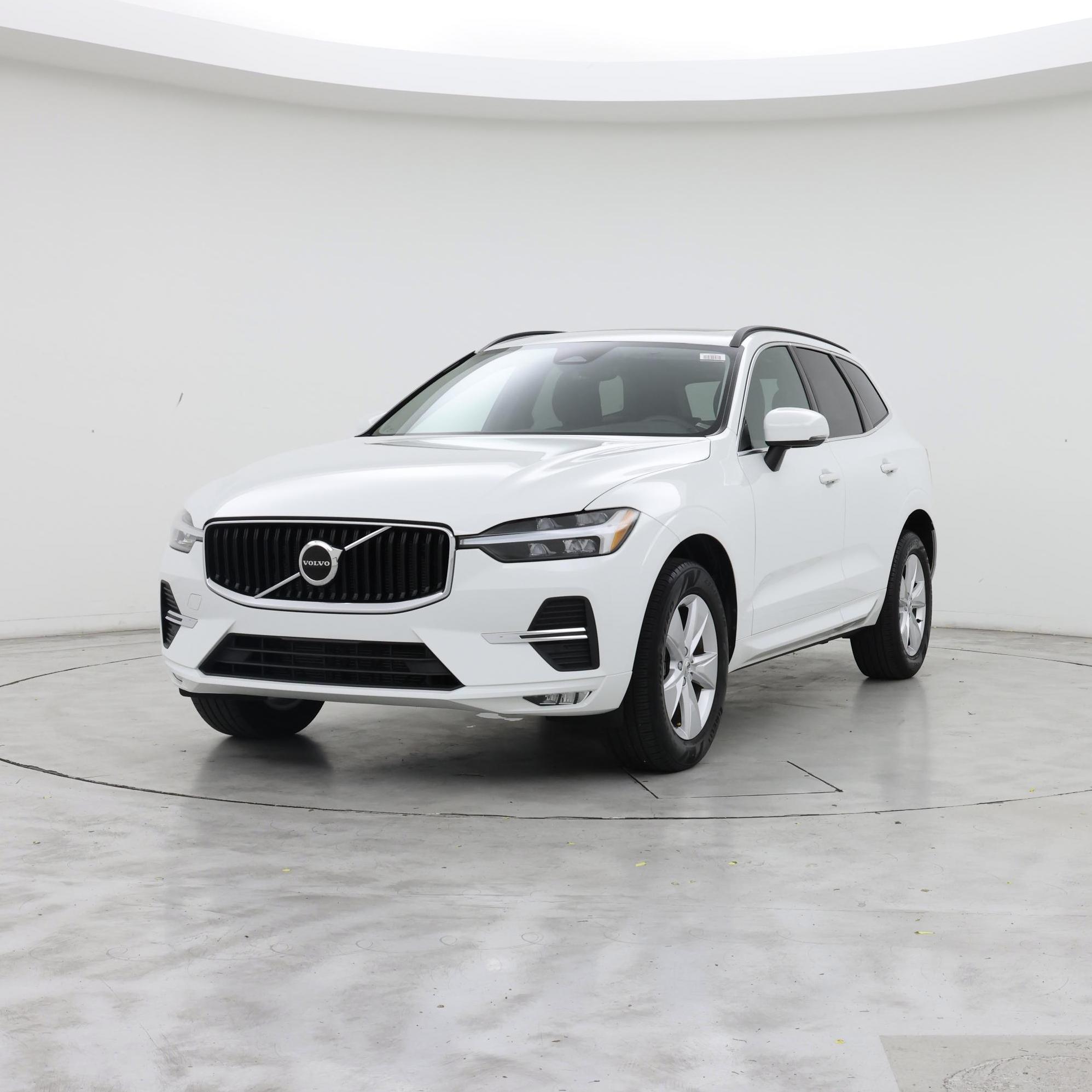 Thumbnail: 2022 Volvo XC60 - 4