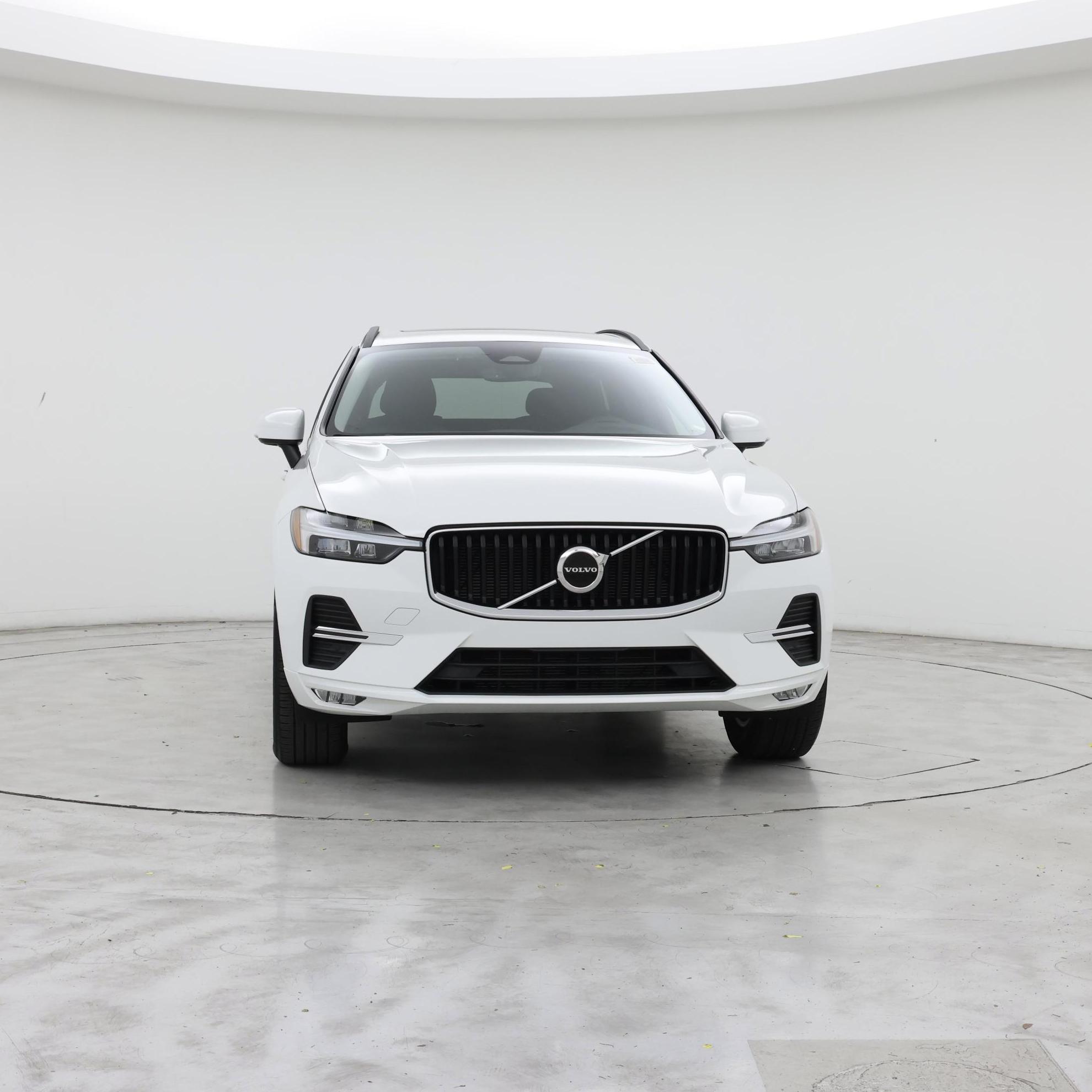 Thumbnail: 2022 Volvo XC60 - 5