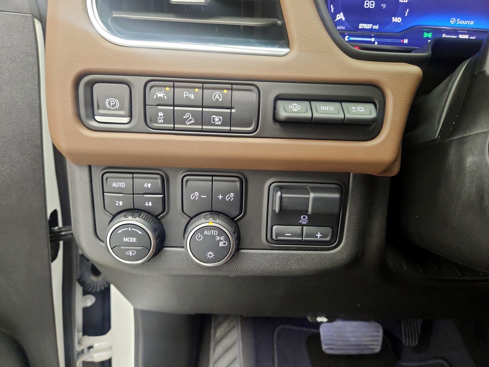 Thumbnail: 2024 Chevrolet Suburban - 13
