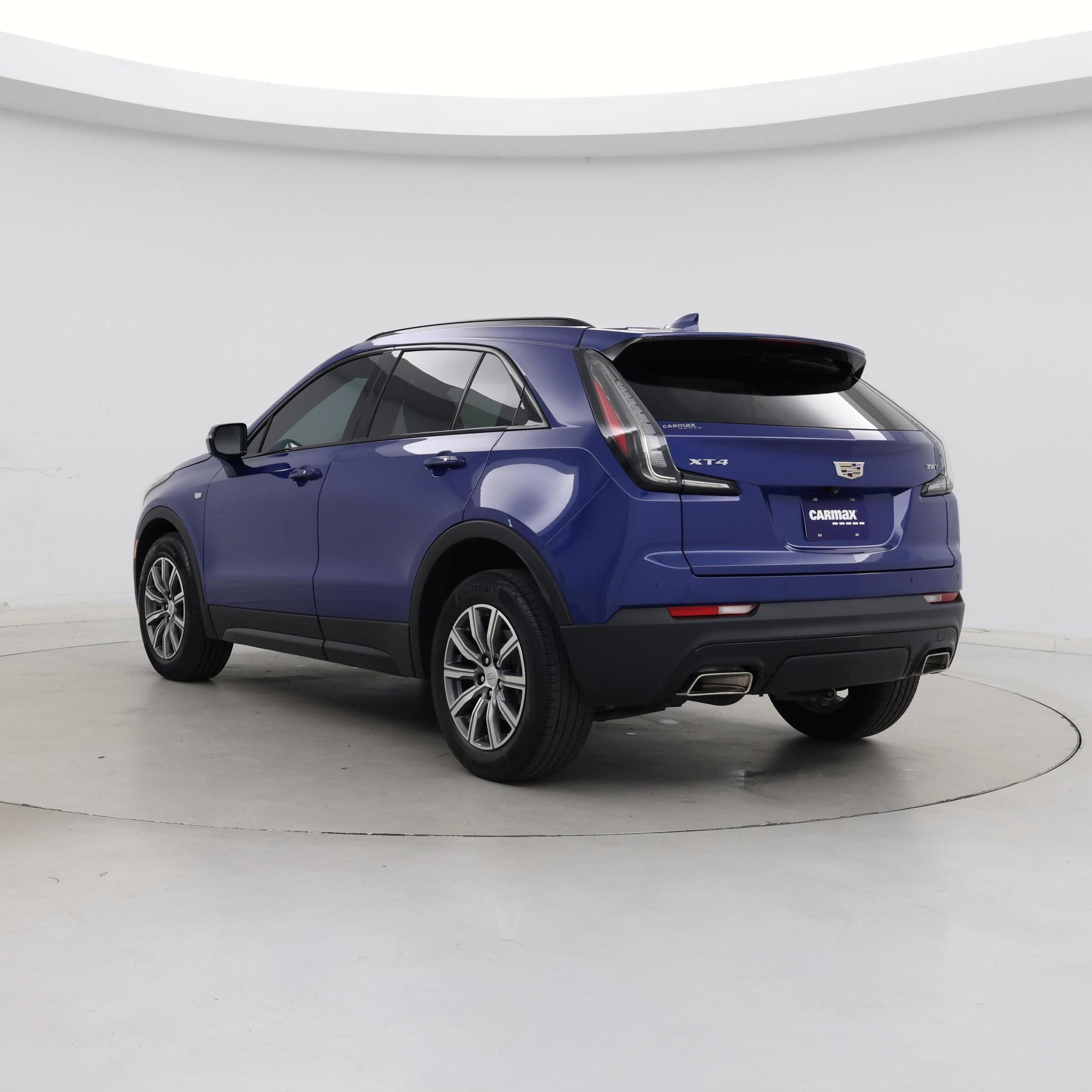 Thumbnail: 2022 Cadillac XT4 - 2