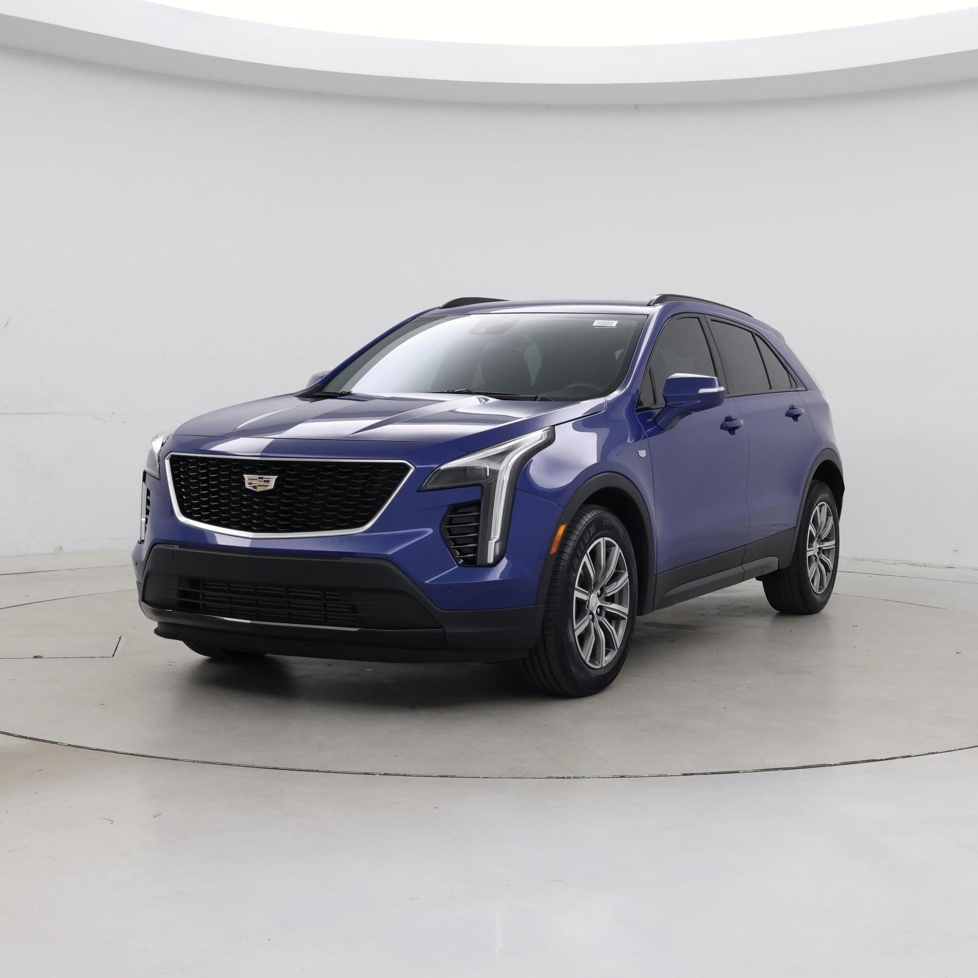 Thumbnail: 2022 Cadillac XT4 - 4