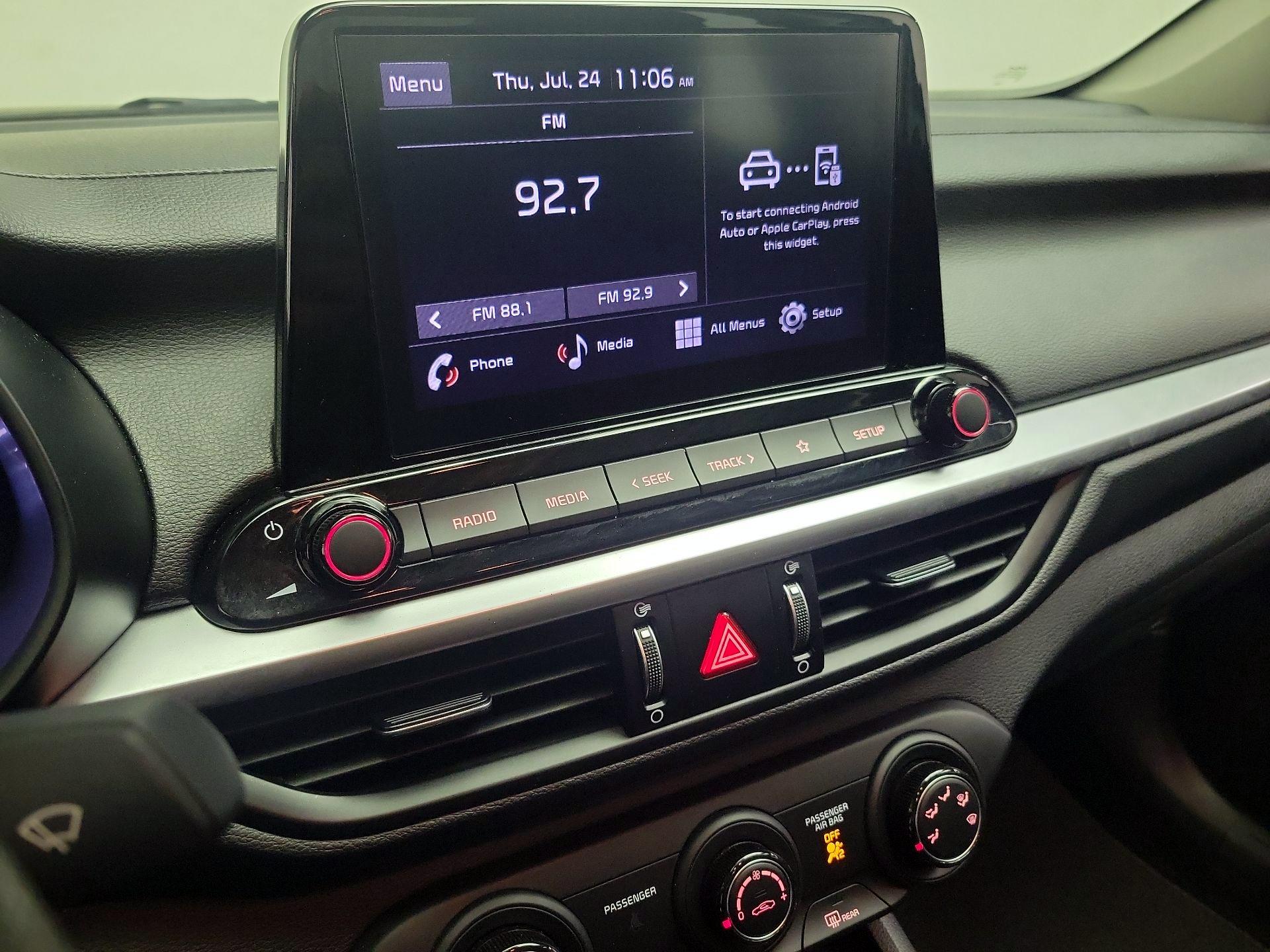 Thumbnail: 2024 Kia Forte - 15