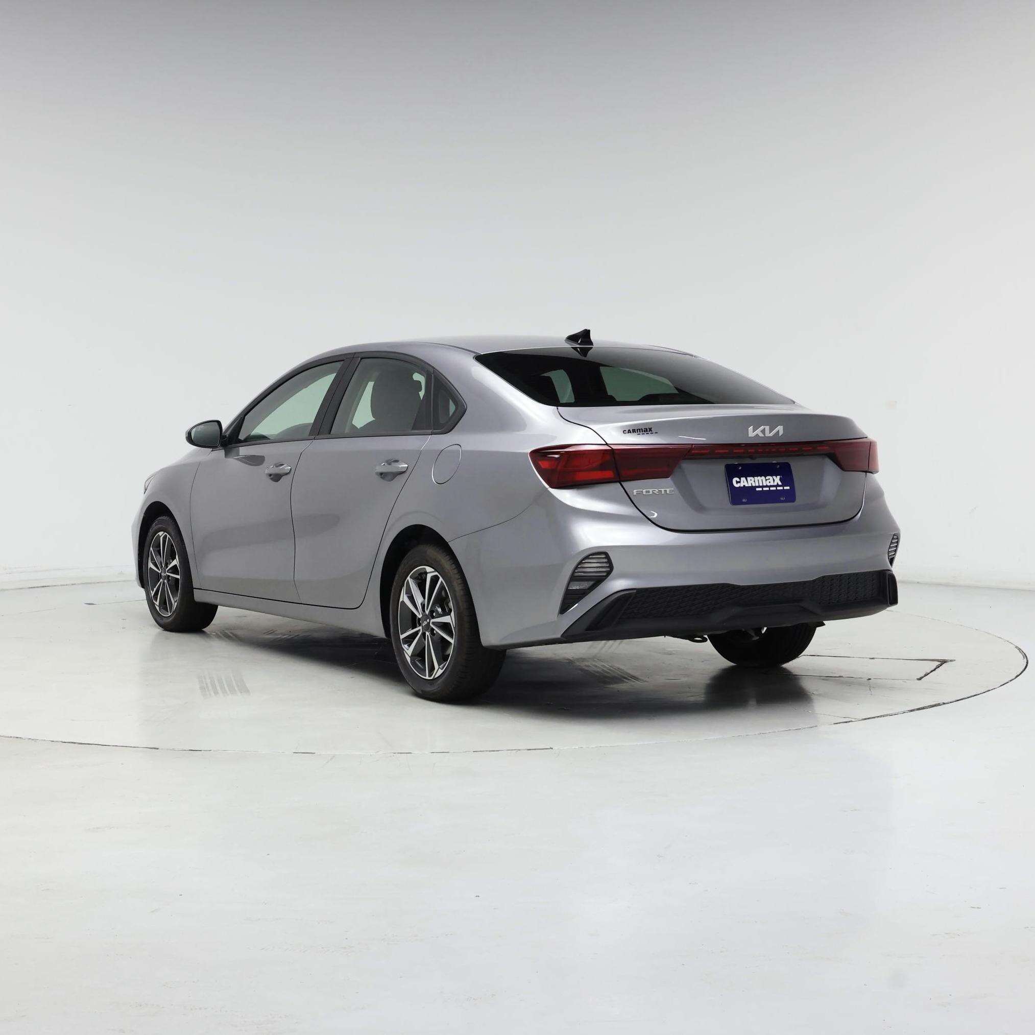 Thumbnail: 2024 Kia Forte - 2