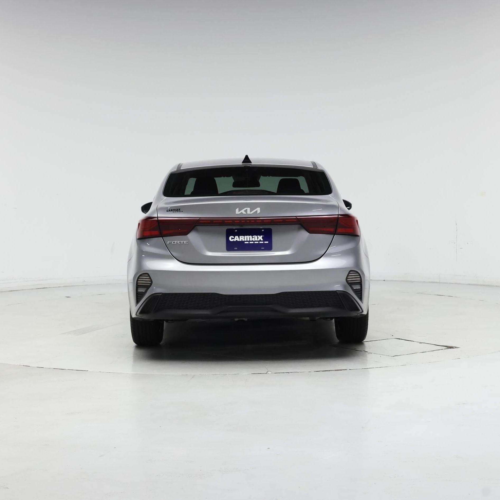 Thumbnail: 2024 Kia Forte - 6