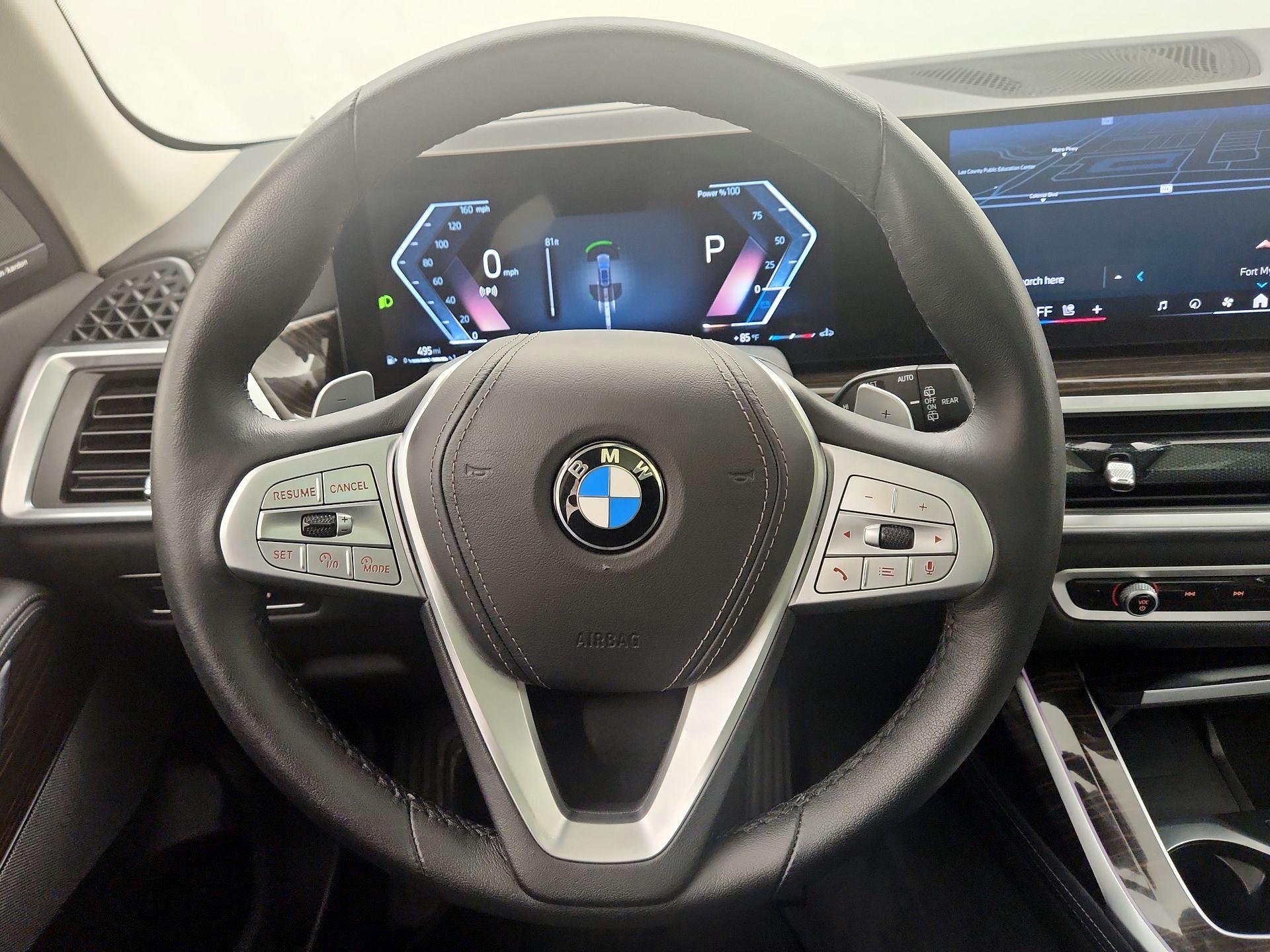 Thumbnail: 2025 BMW X7 - 10